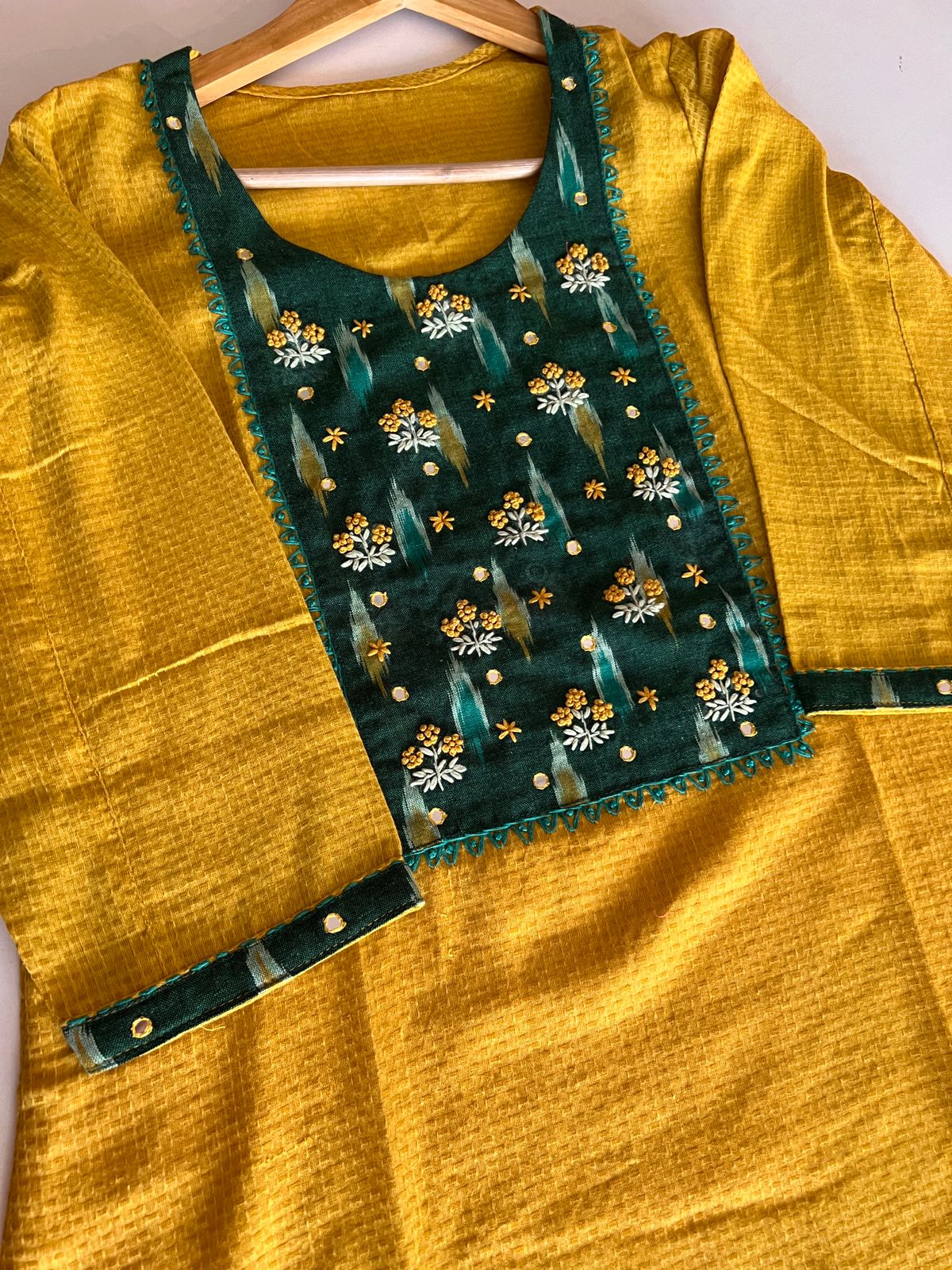 HANDLOOM KURTIES
