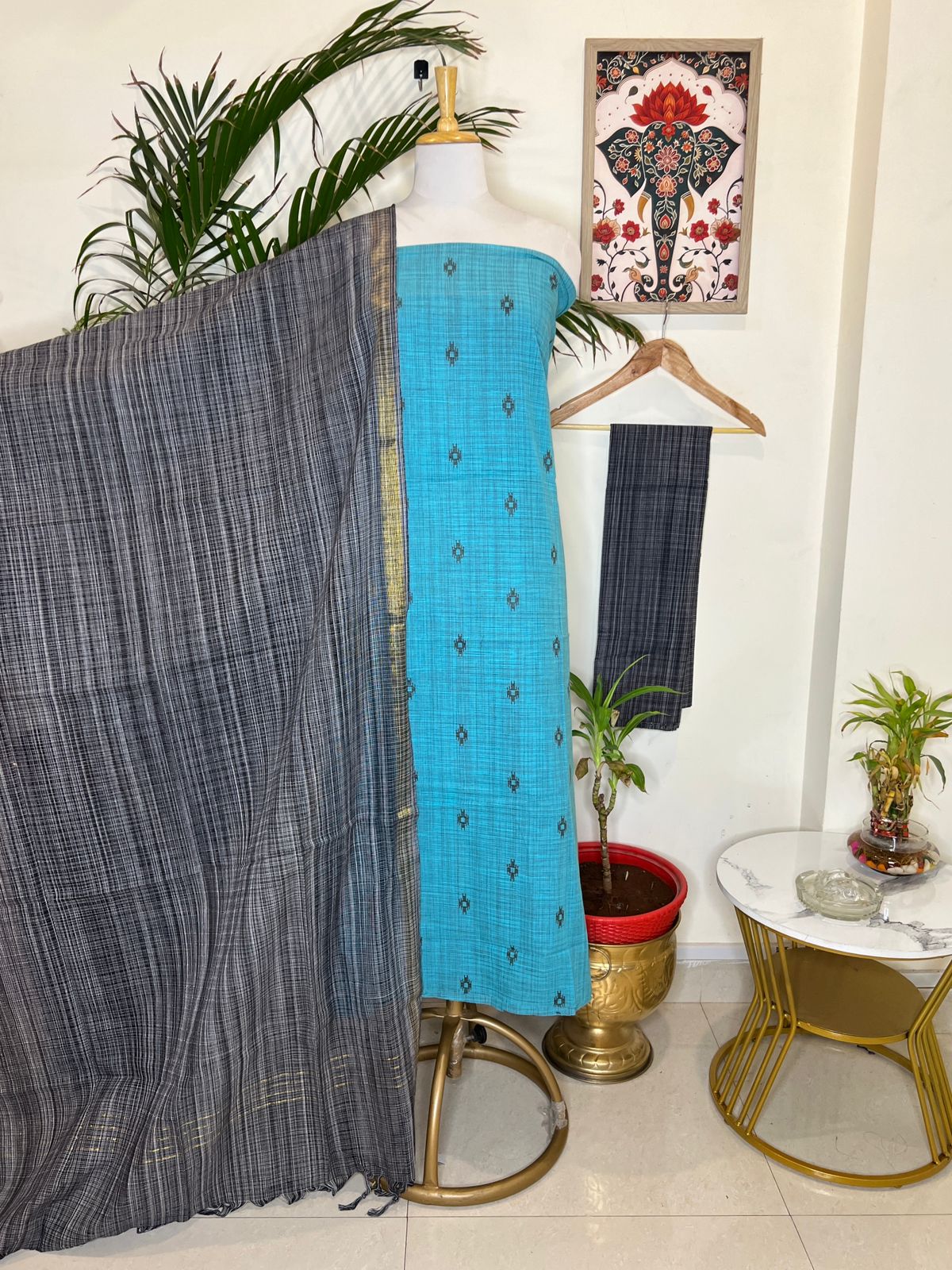 SOFT HANDLOOM THREE PIECE SET