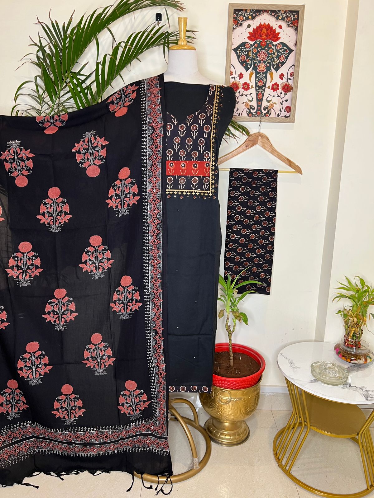 HANDLOOM COTTON THREE PIECE SET