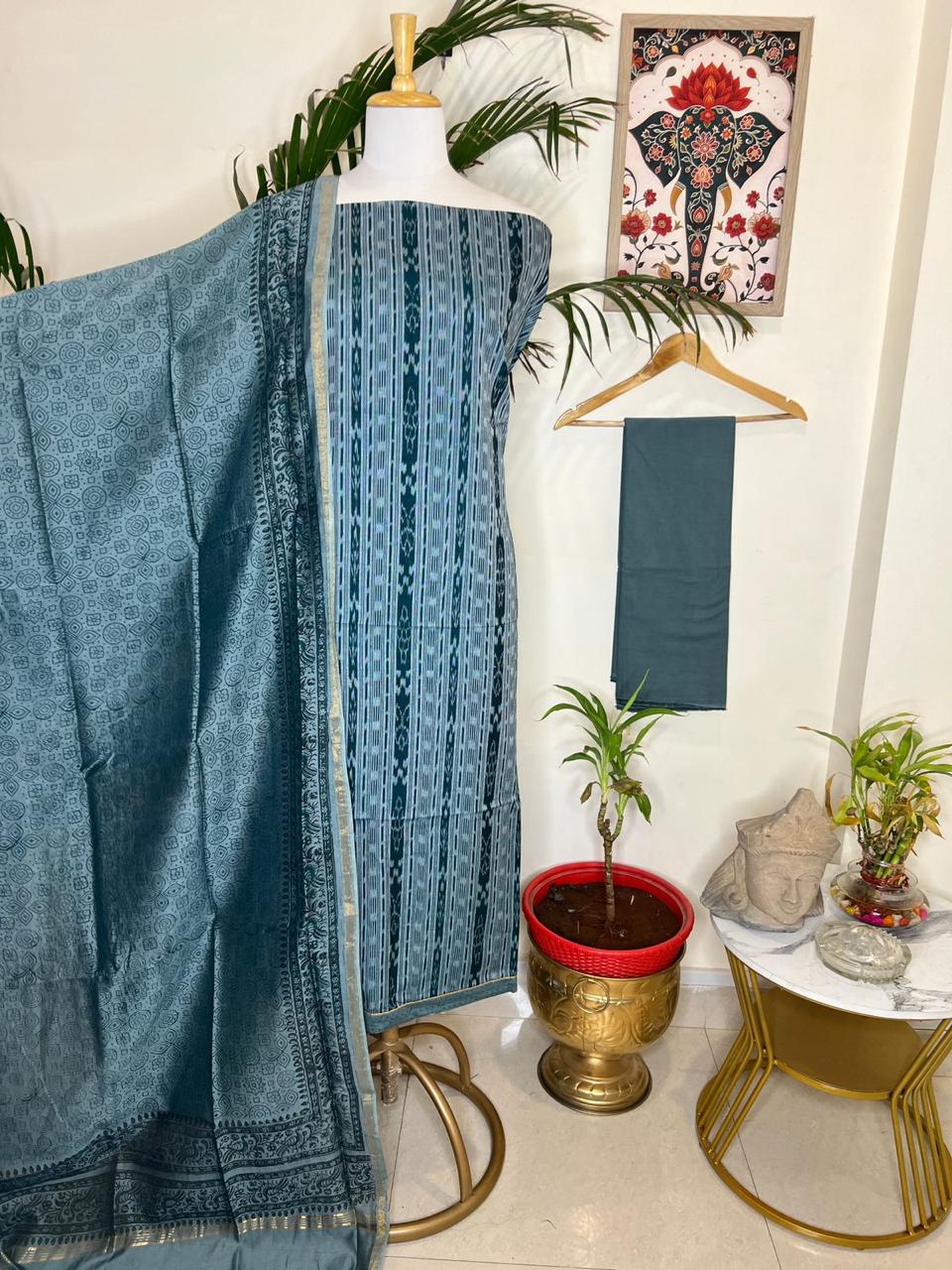 NUAPATNA HANDLOOM IKAT SUIT