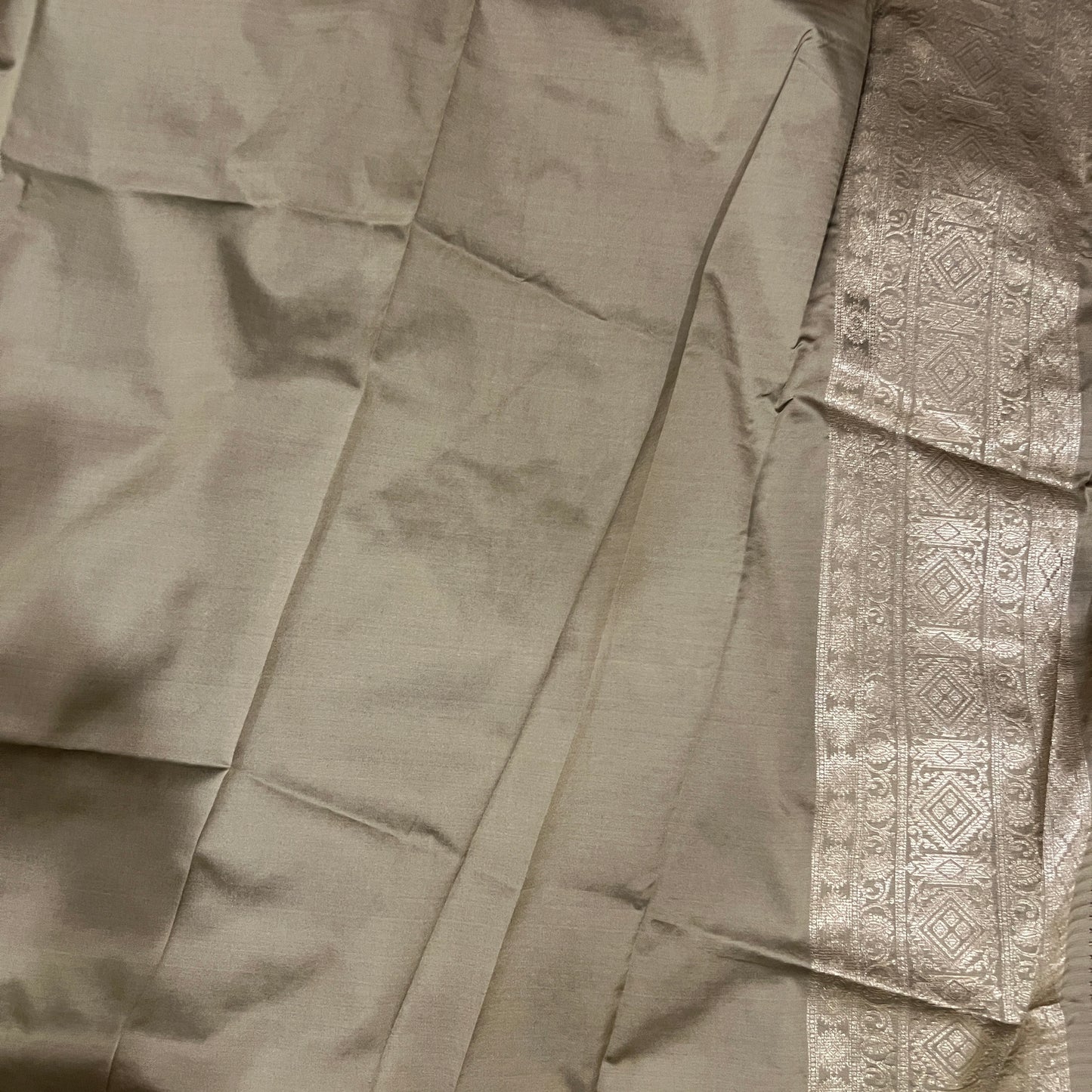 BANARASI SILK SAREE (PH4844)