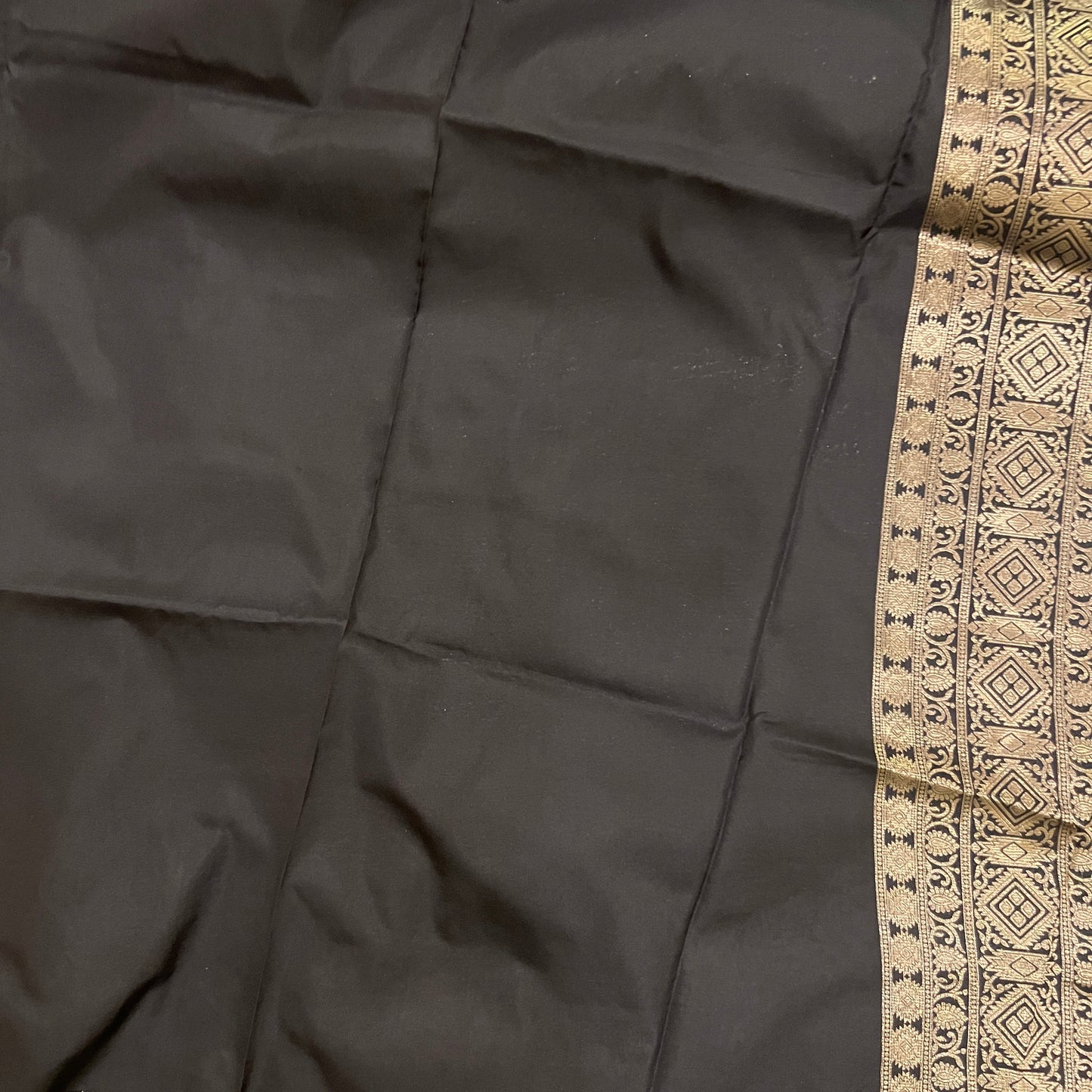 BANARASI SILK SAREE (PH4846)