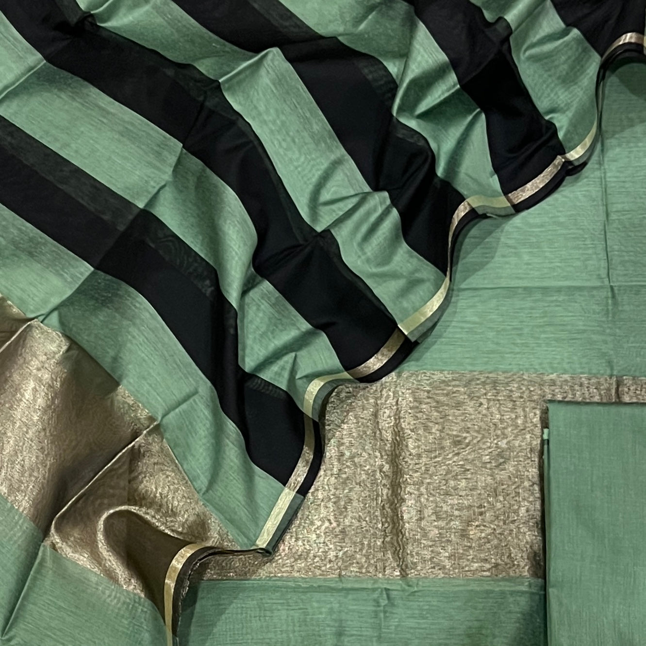 MALAI CHANDERI (PH4859)