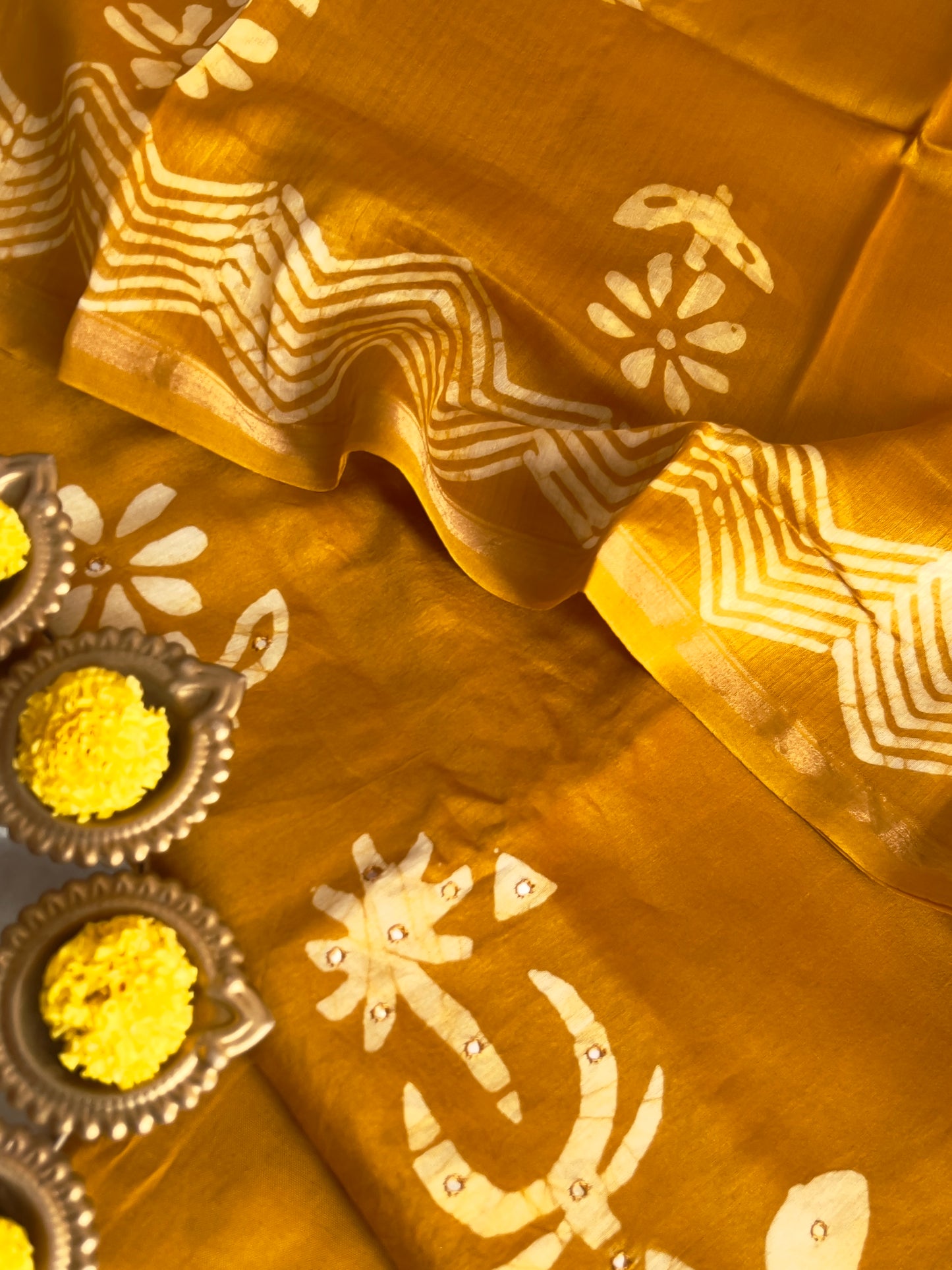 FINE CHANDERI SILK SUIT