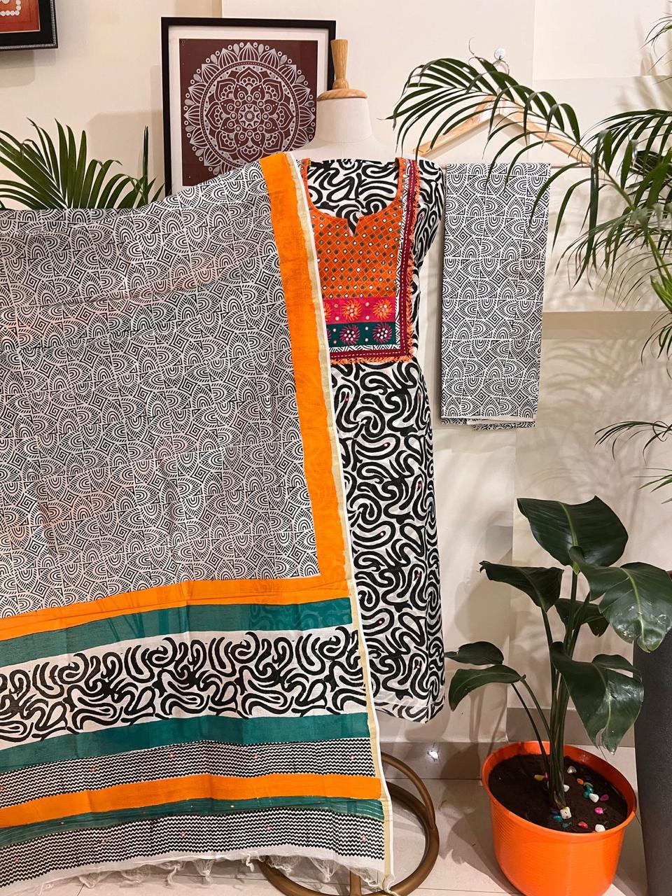 CHANDERI SILK EMBROIDERY SET