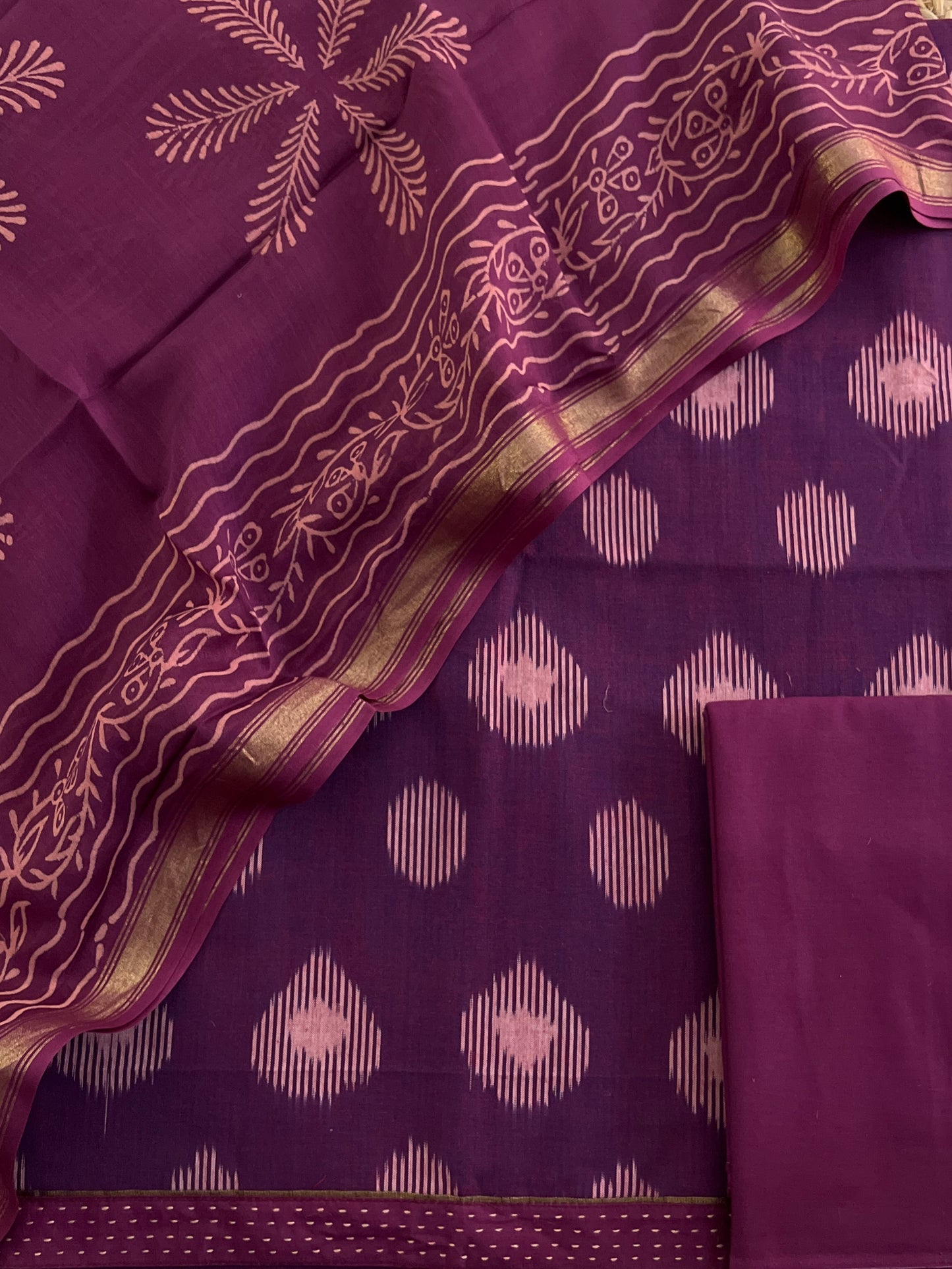 HANDLOOM SUIT