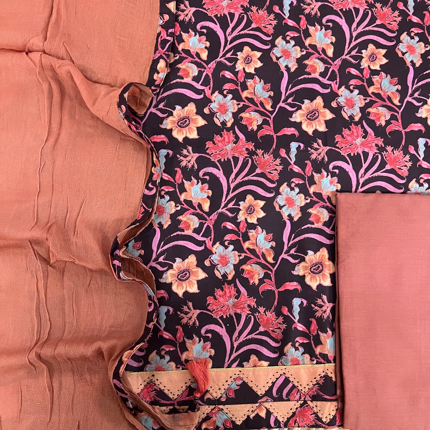 MUSLIN SUIT (PH6596)