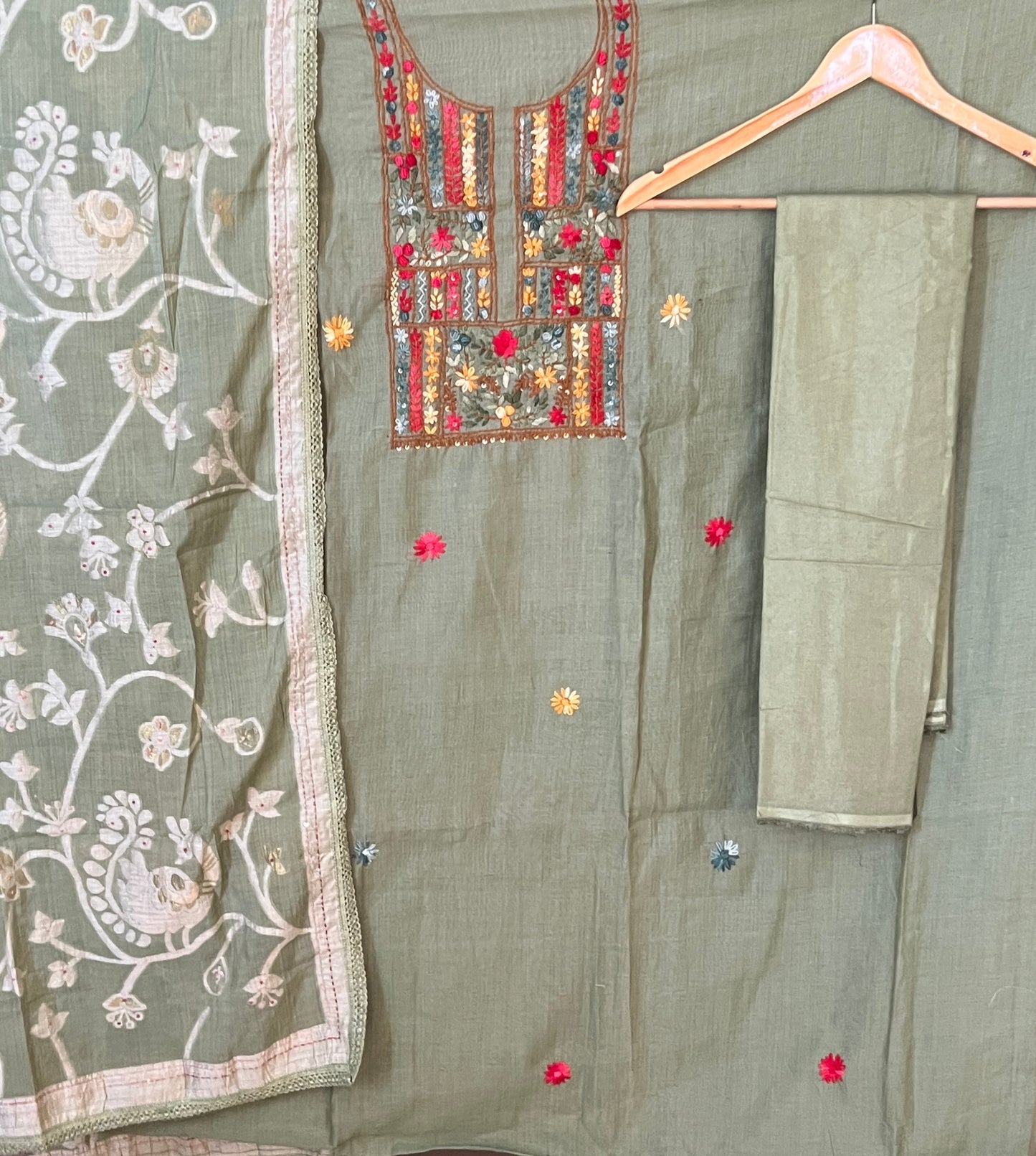 MUNGA SILK SUIT (PH7431)