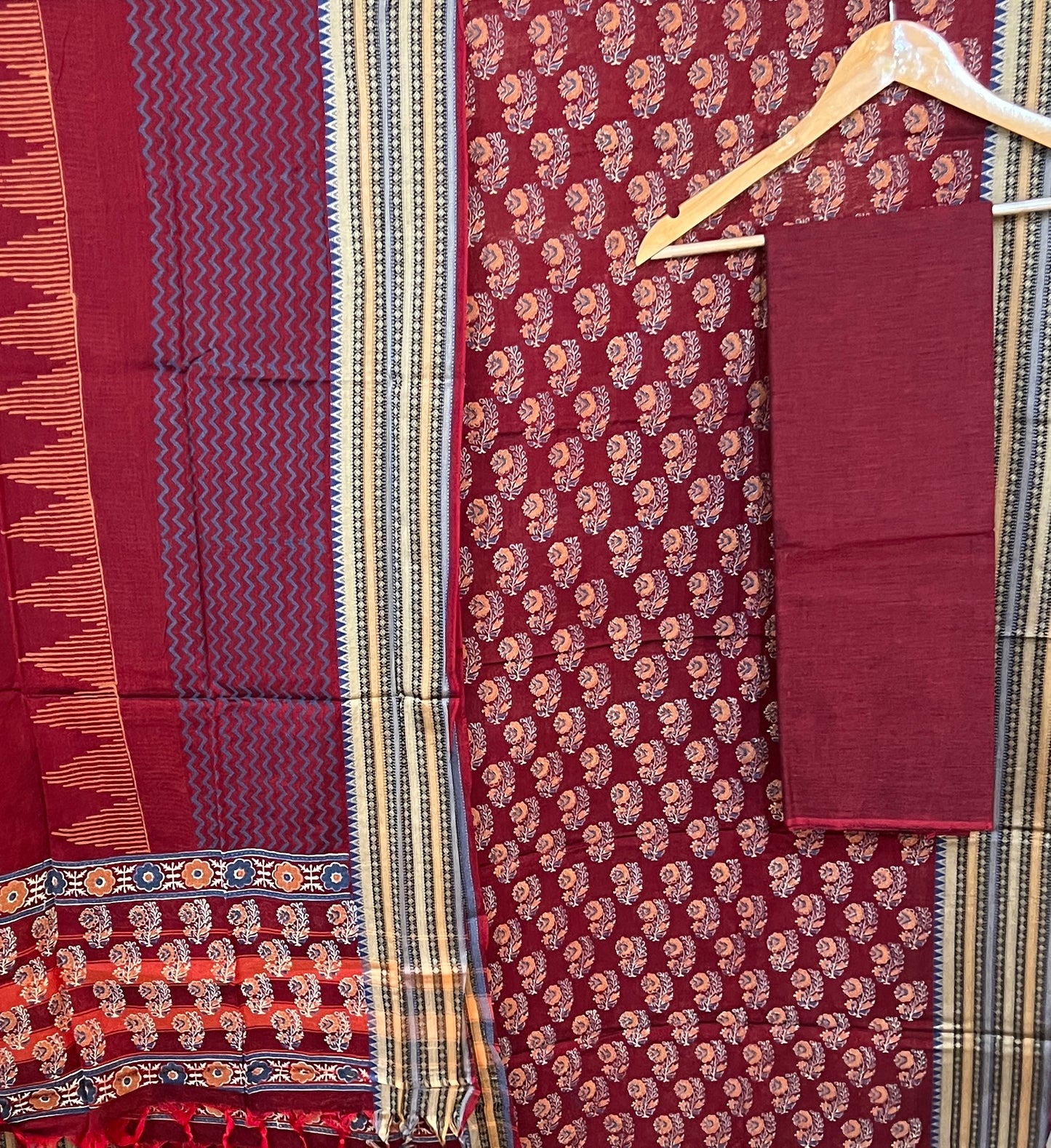 HANDLOOM SUIT (PH7552)