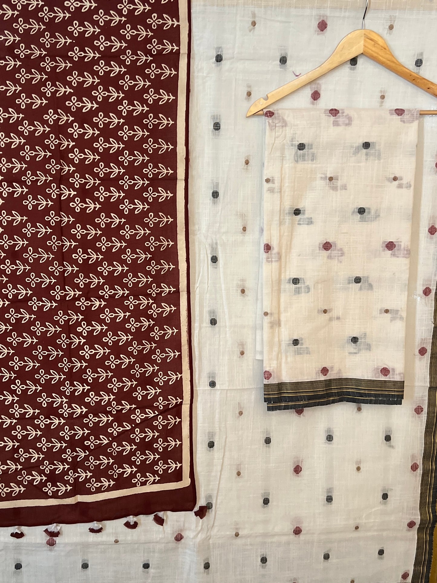 HANDLOOM SUIT (PH7984)