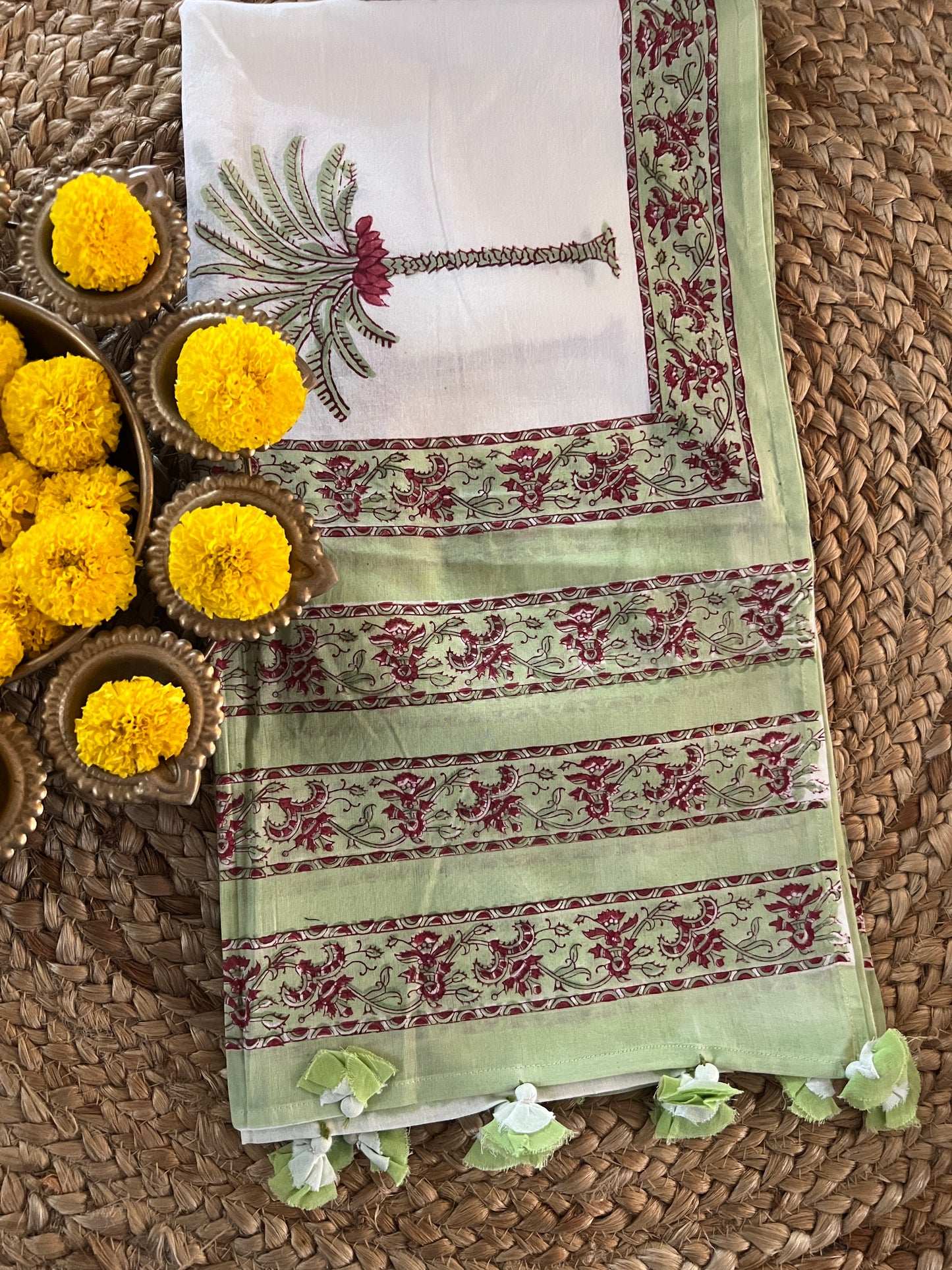MULMUL COTTON STOLE (PH8053)