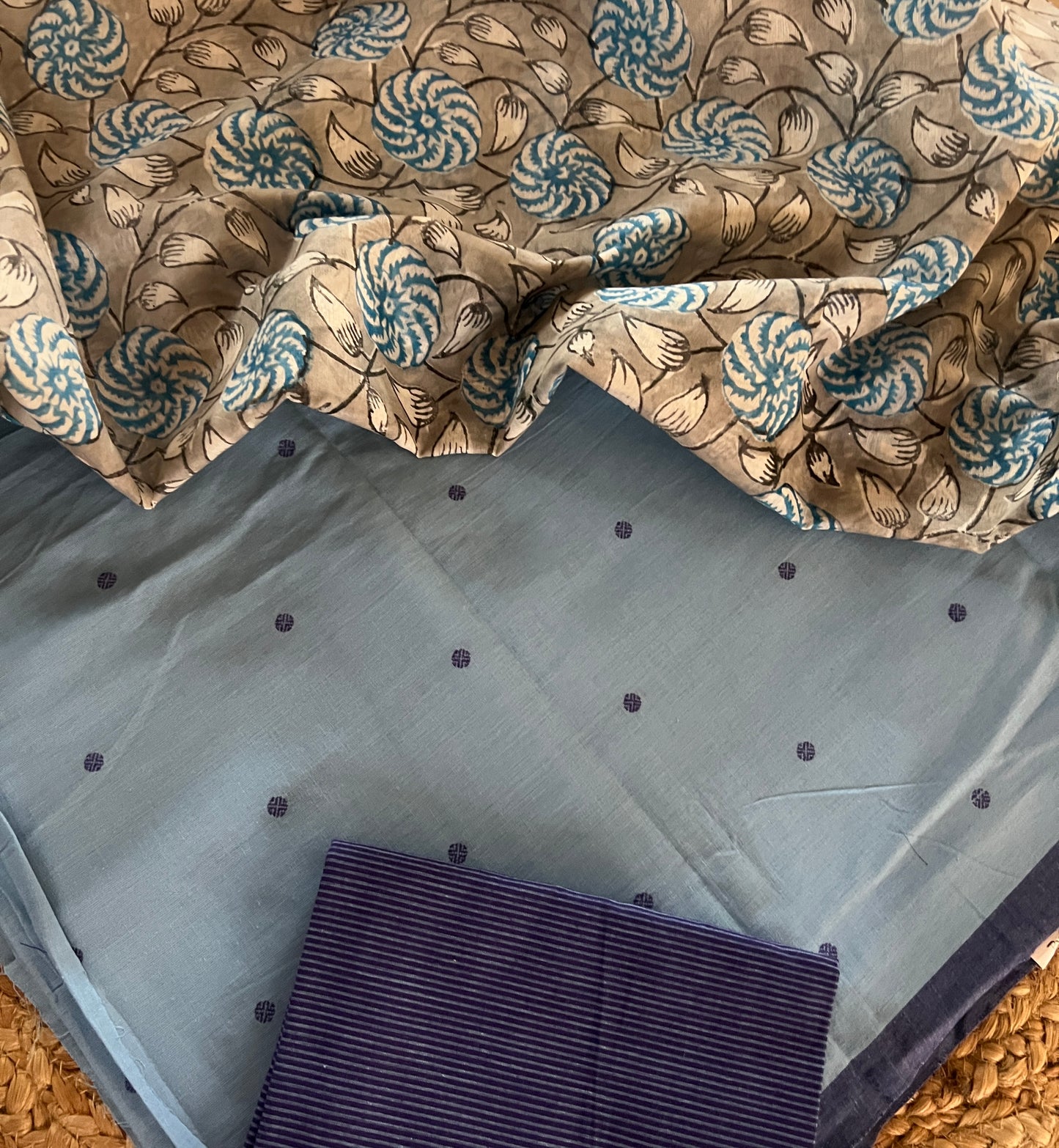HANDLOOM SUIT (PH8252)