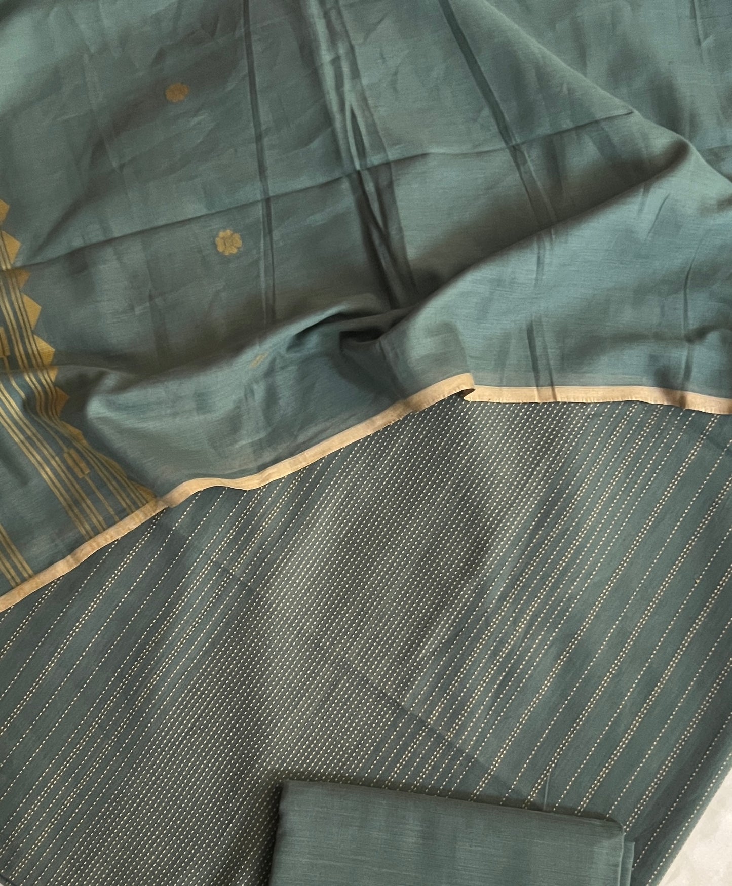 HANDLOOM SUIT (PH8273)