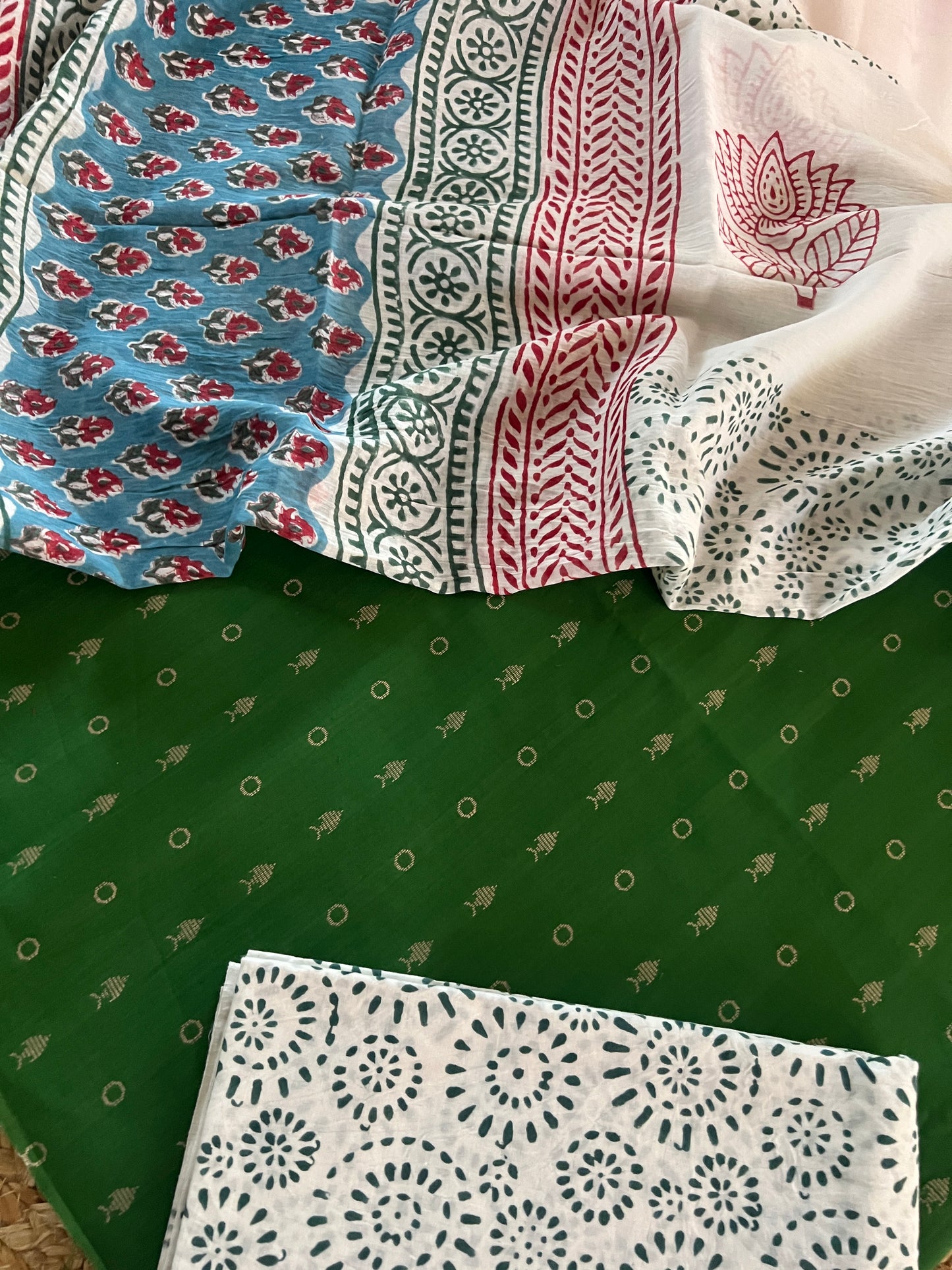 HANDLOOM SUITS (PH8413)