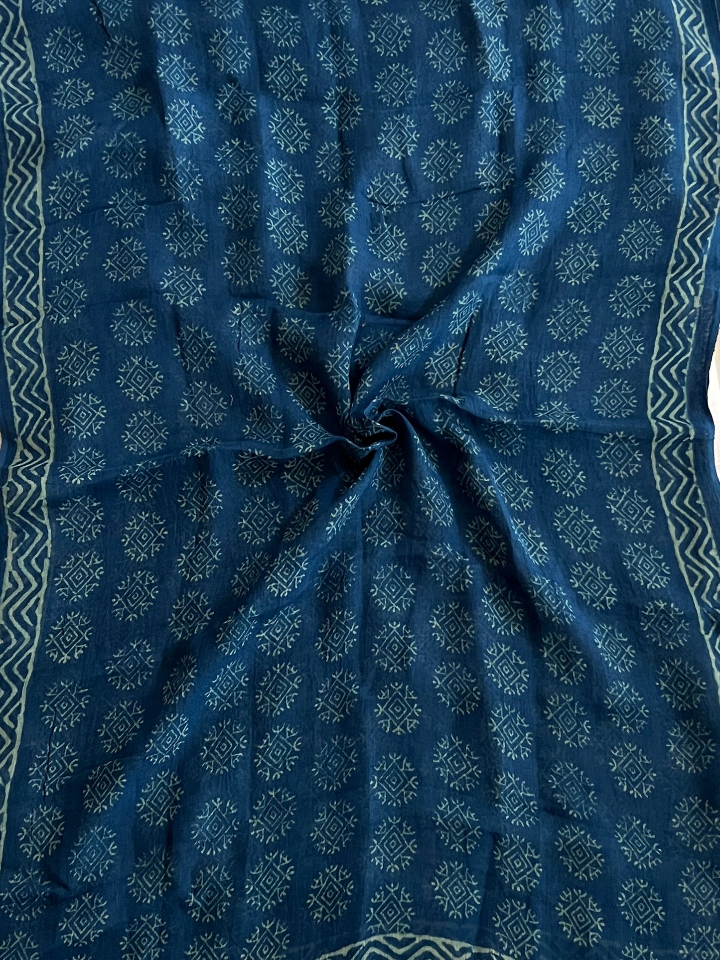 PURE LINEN DUPATTA (PH8437)