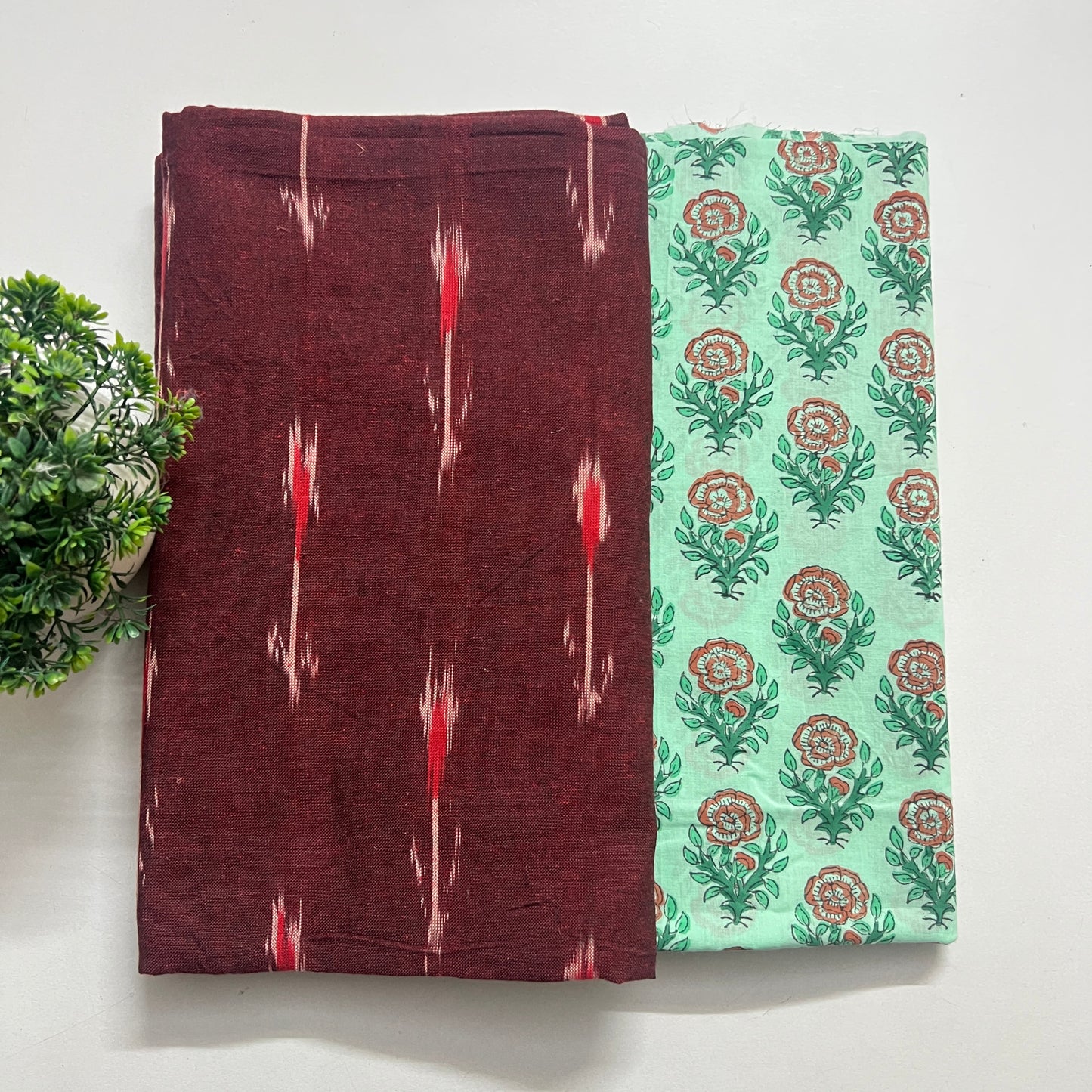Soft Handloom Ikat Cotton With Pure Cotton Hand Block Print Combo Set (PH8558)