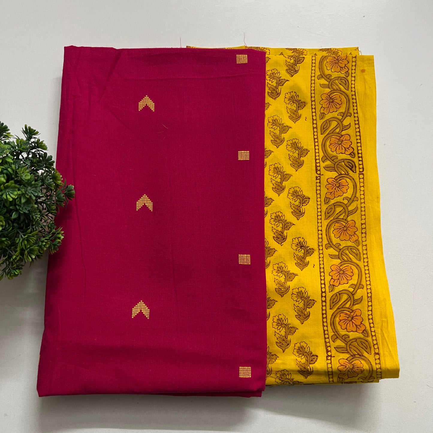 Soft Handloom Cotton With Pure Cotton Hand Block Print Combo Set (PH8565)