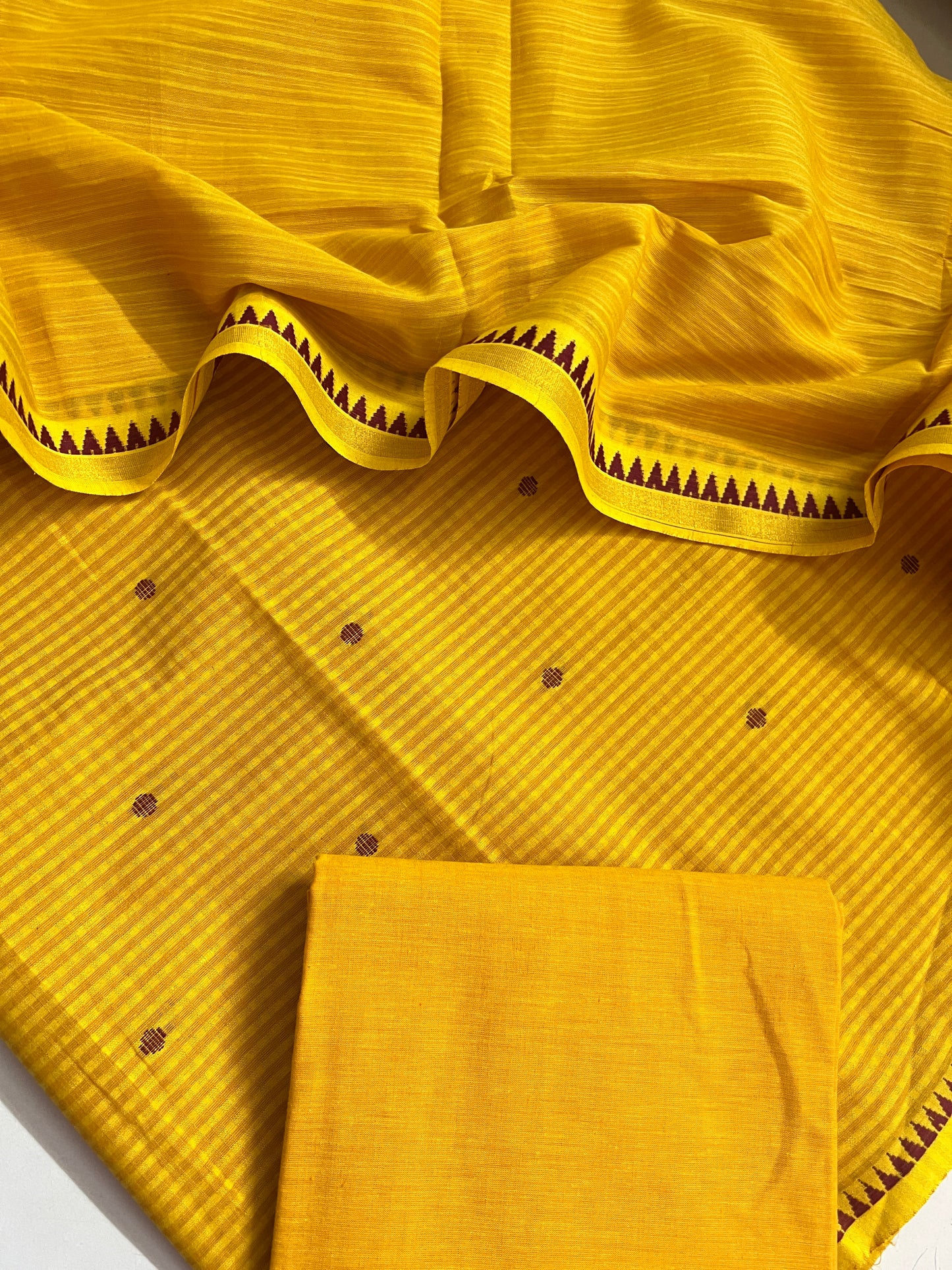 HANDLOOM SUITS (PH8591)