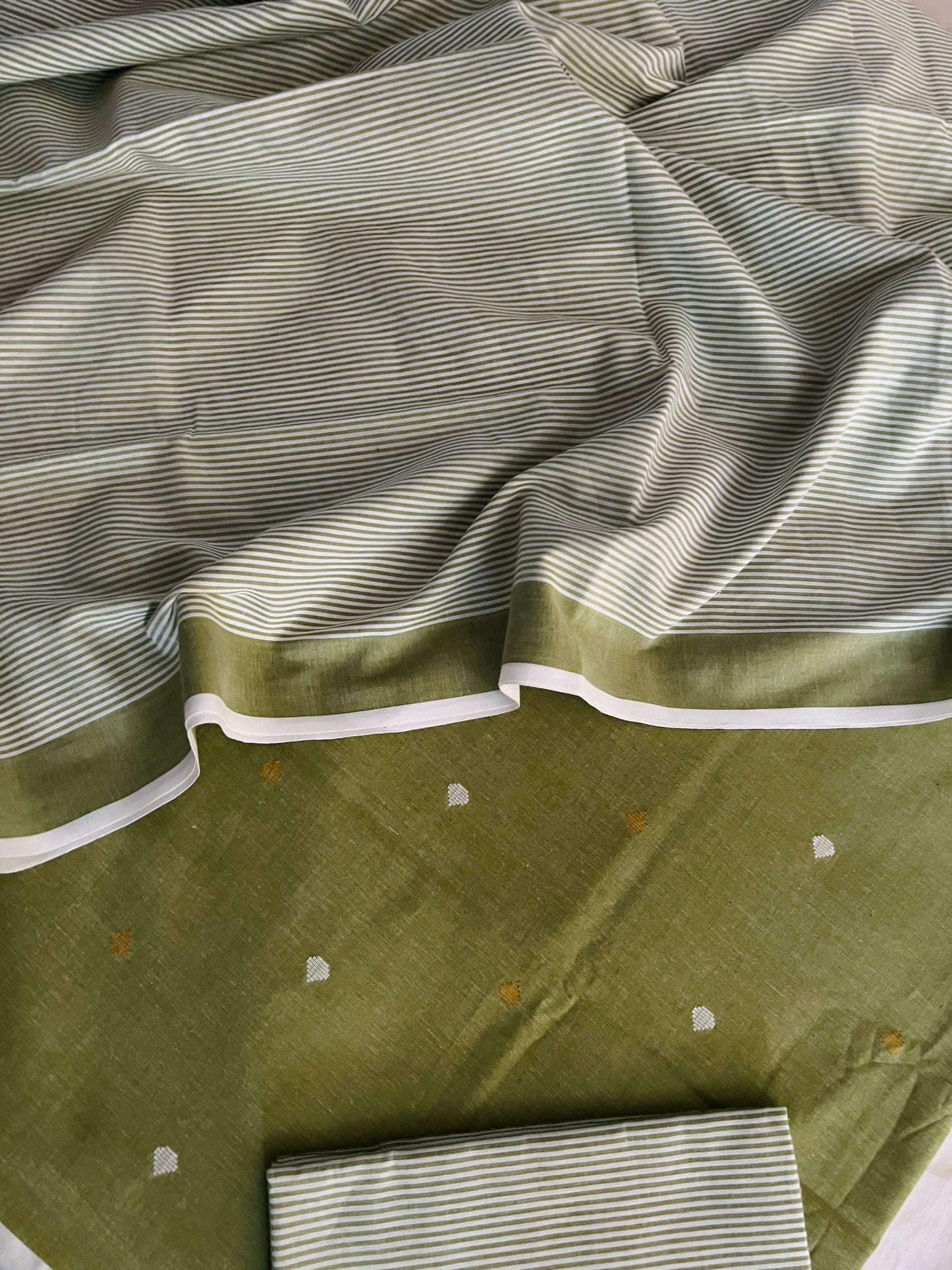 HANDLOOM SUITS (PH8613)