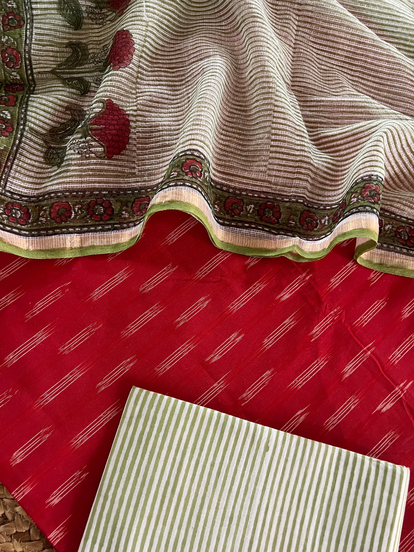 IKAT HANDLOOM SUIT (PH8623)