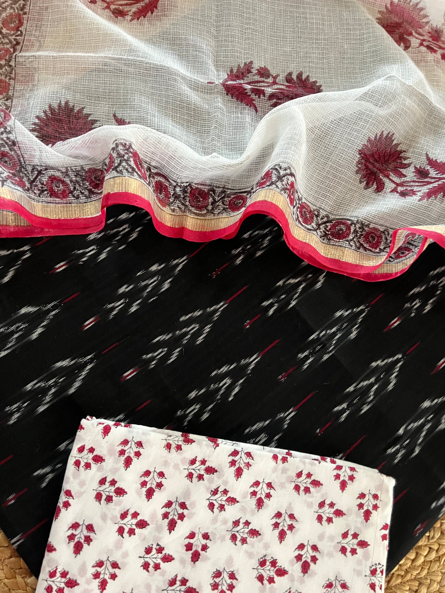 IKAT HANDLOOM SUIT (PH8627)
