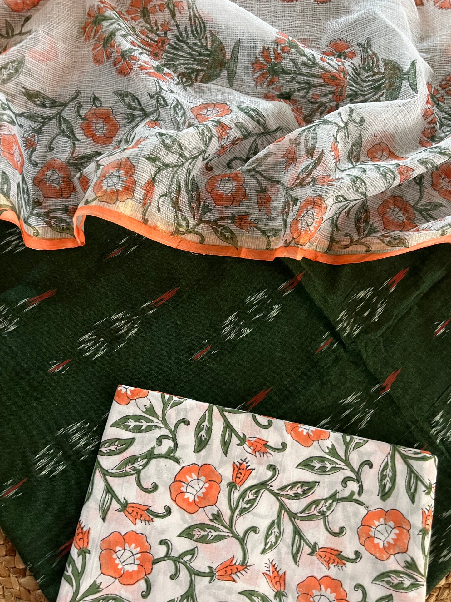 IKAT HANDLOOM SUIT (PH8628)
