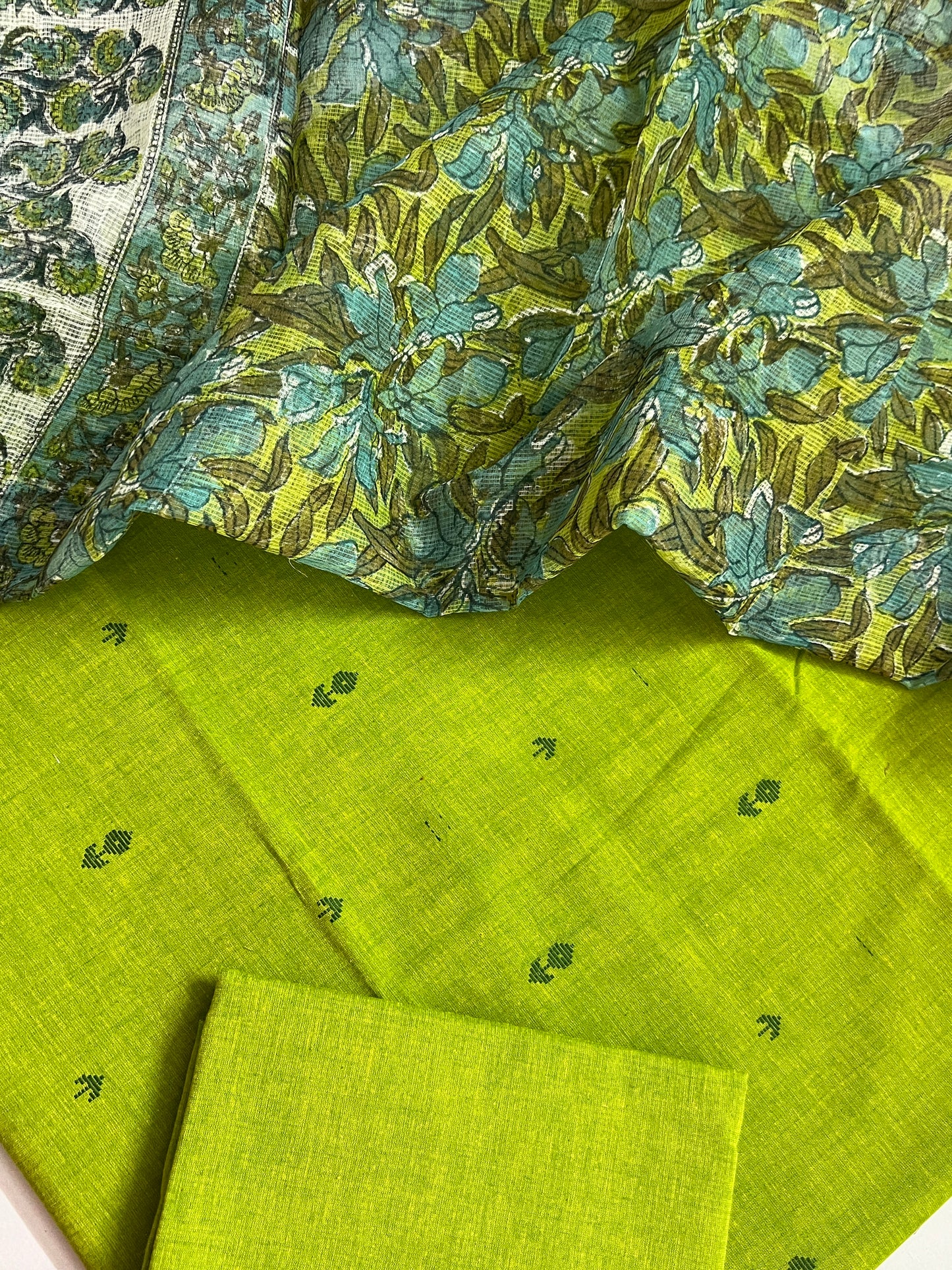 HANDLOOM SUITS (PH8673)