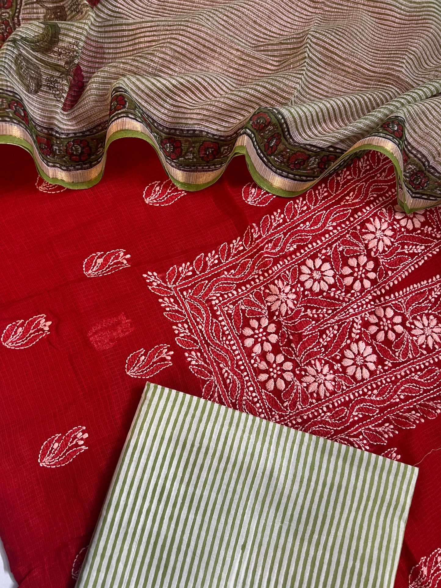 CHIKANKARI SUIT (PH8679)