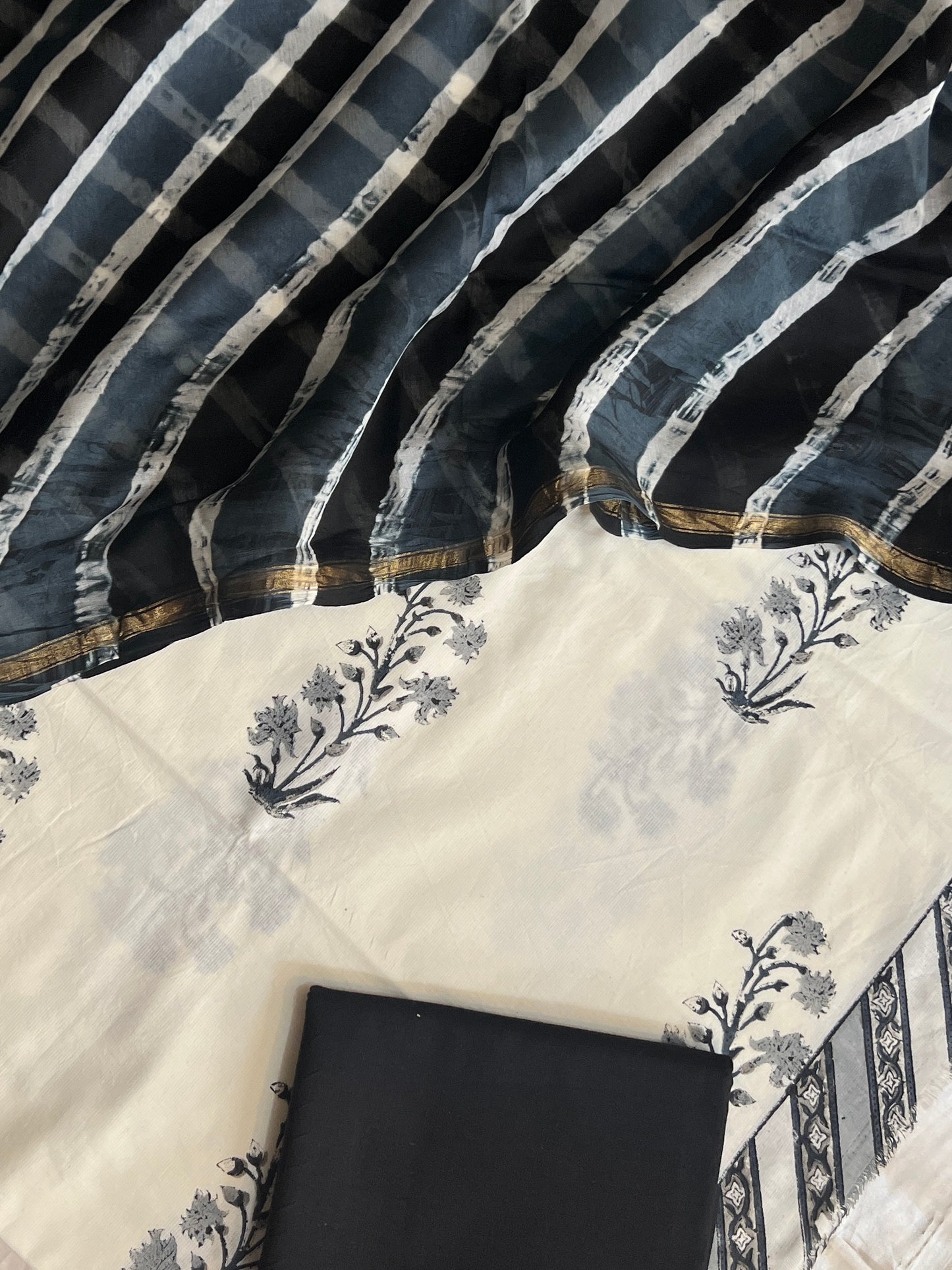 HANDLOOM SUITS (PH8876)