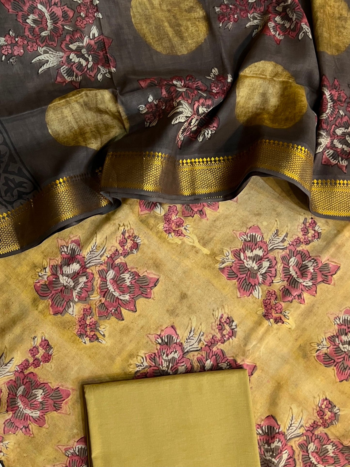 MAHESHWARI SILK SUITS (PH8895)