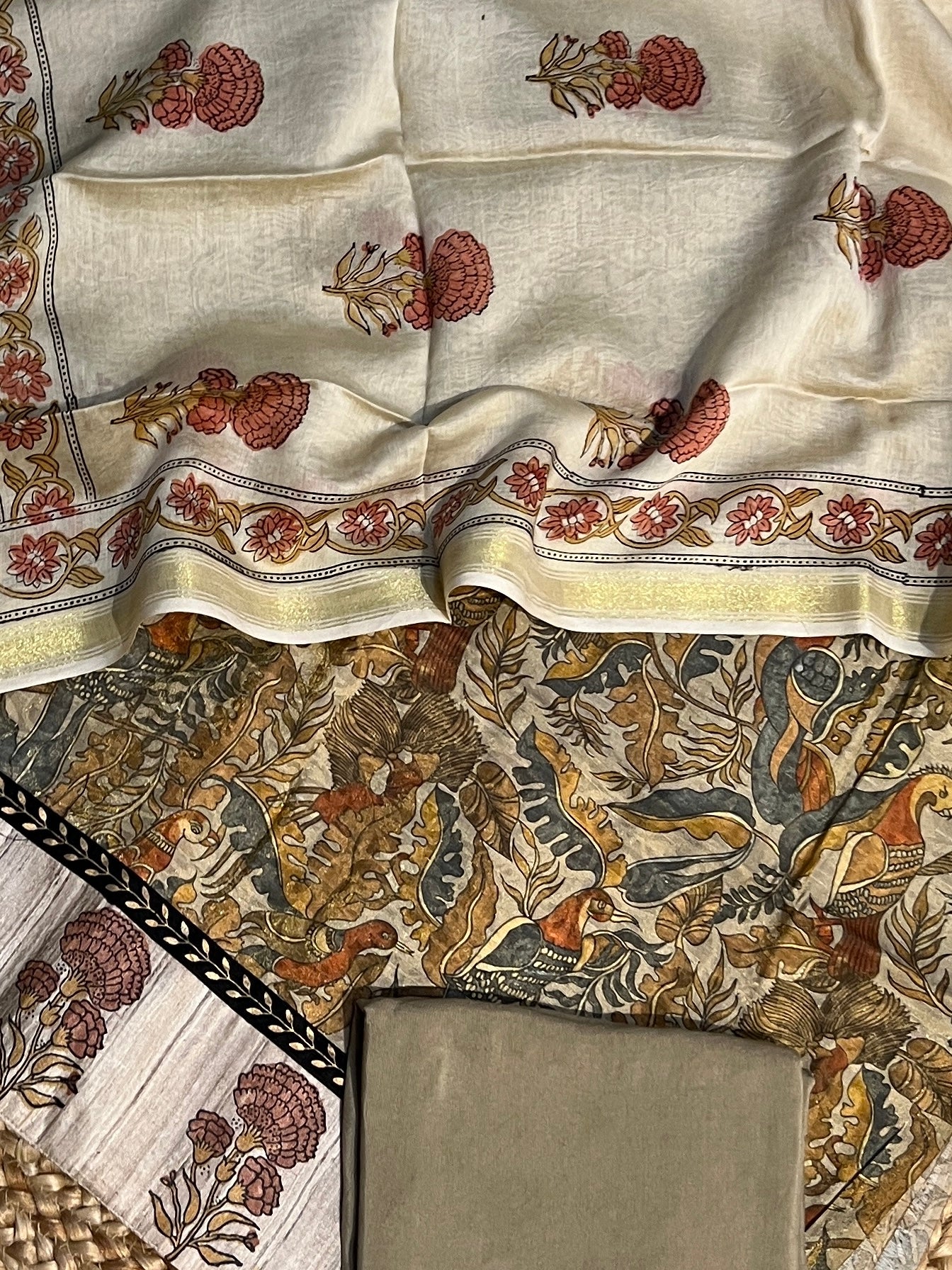 TISSUE CHANDERI SUITS (PH9064)