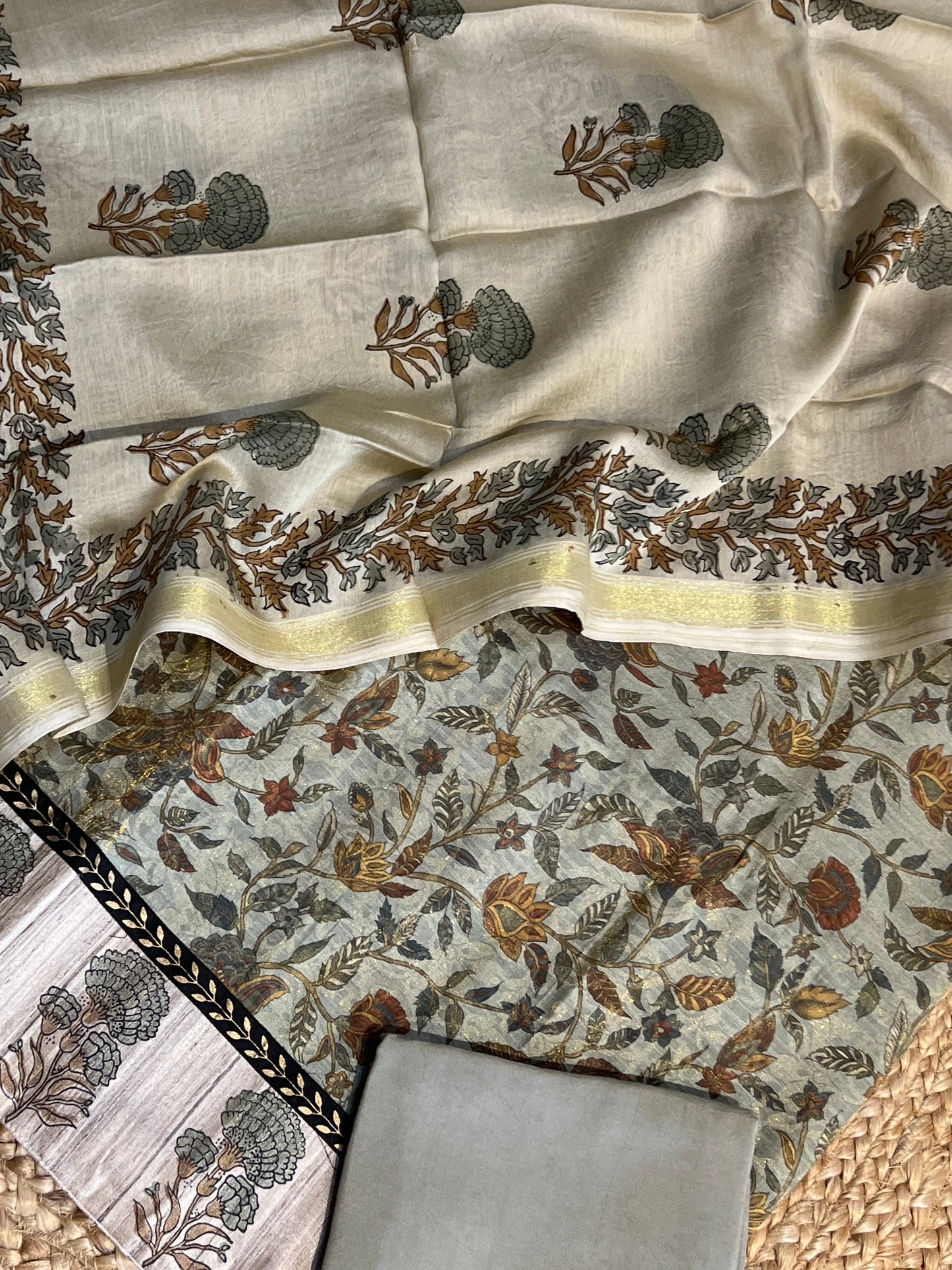 TISSUE CHANDERI SUITS (PH9068)