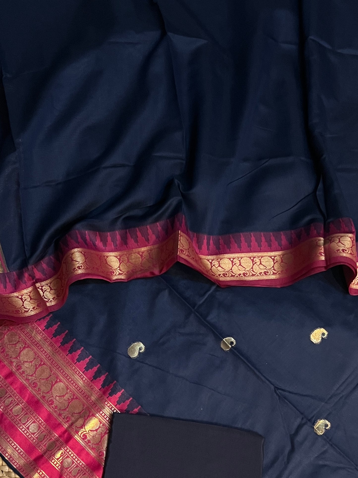 MUNGA COTTON JAMDANI SUITS (PH9116)