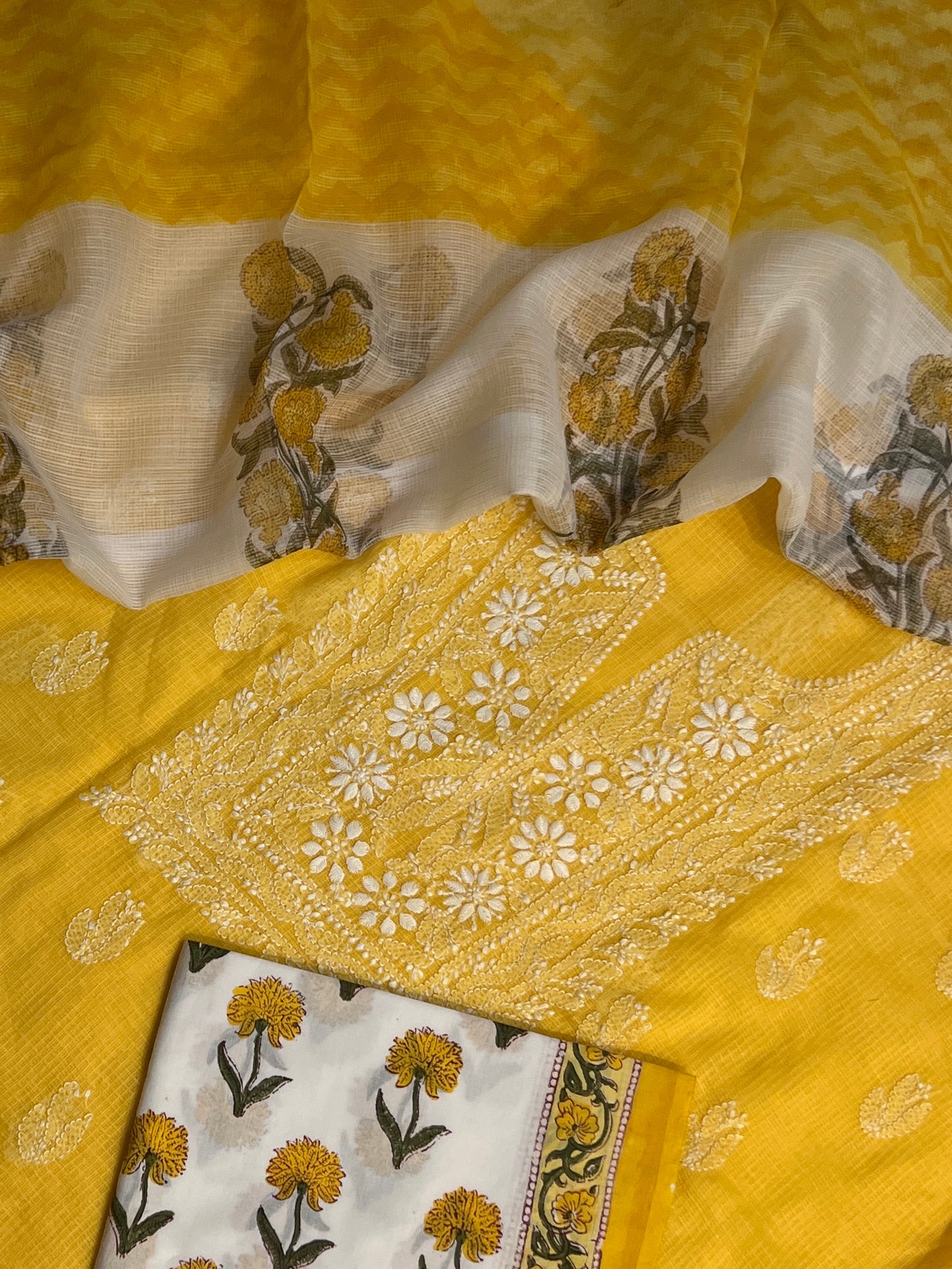 CHIKANKARI SUIT (PH9186)