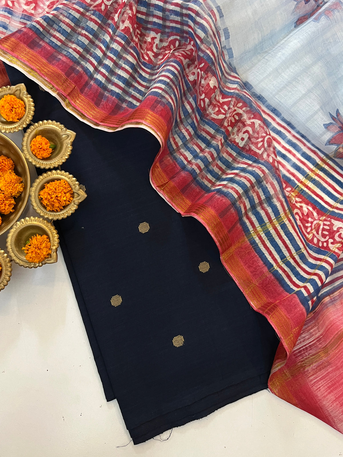 HANDLOOM SUIT (PH9394)