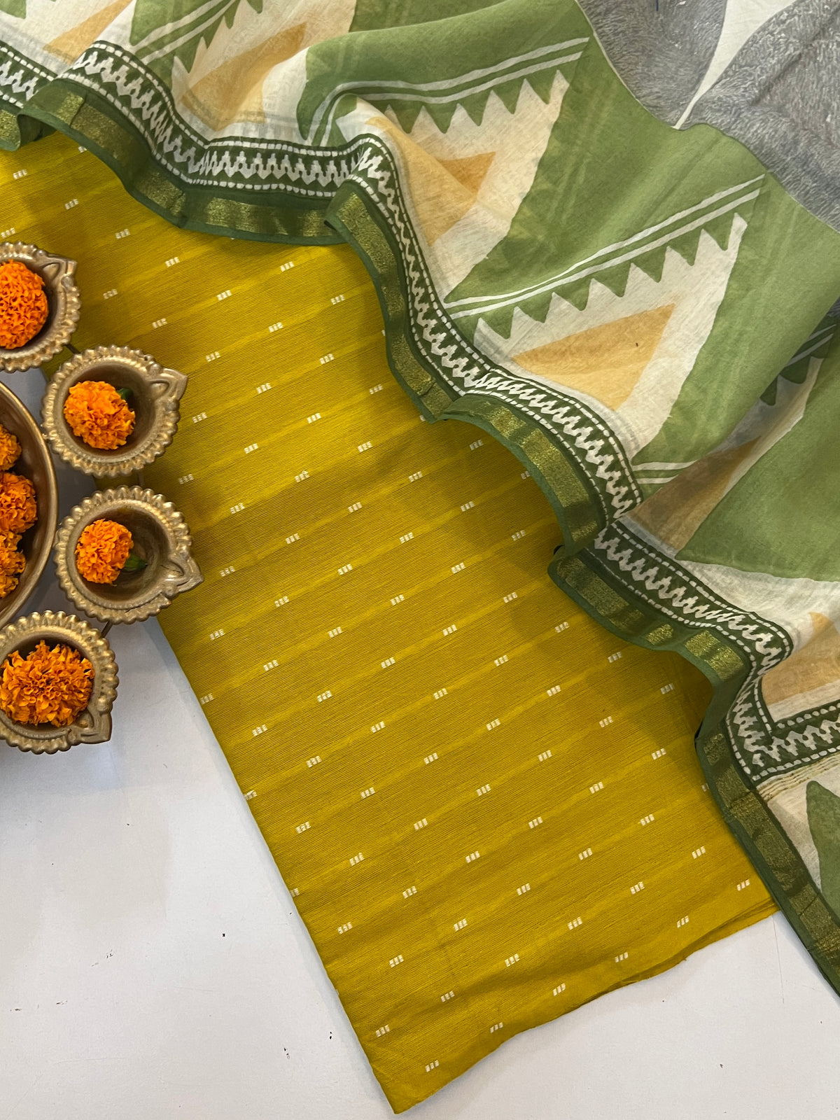 HANDLOOM SUIT (PH9399)