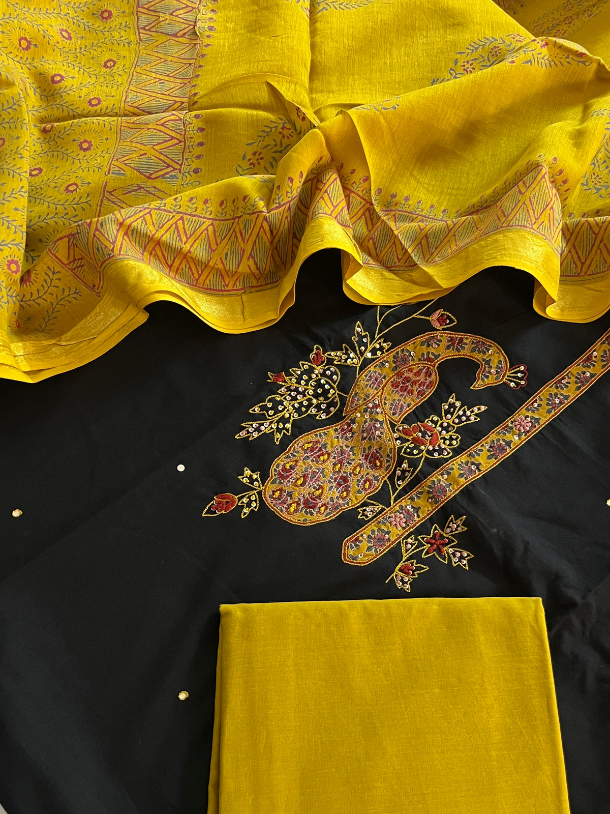 HANDLOOM COTTON SUIT (PH9667)