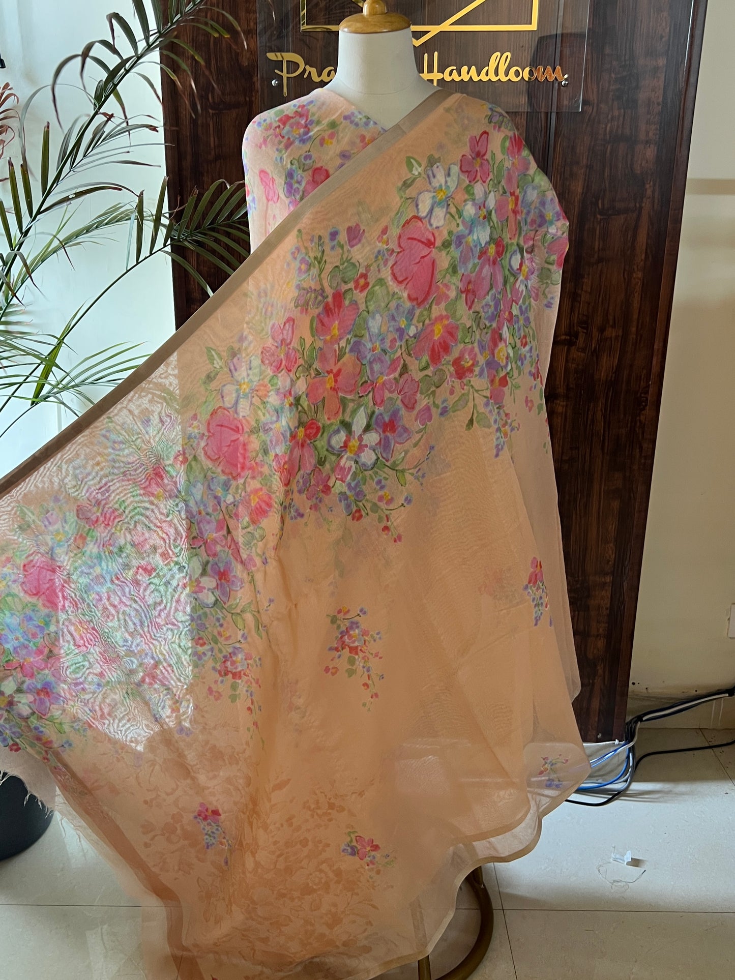 SOFT LINEN SAREE (PH2992)