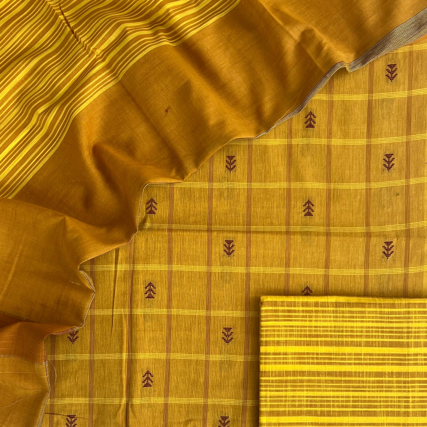 HANDLOOM