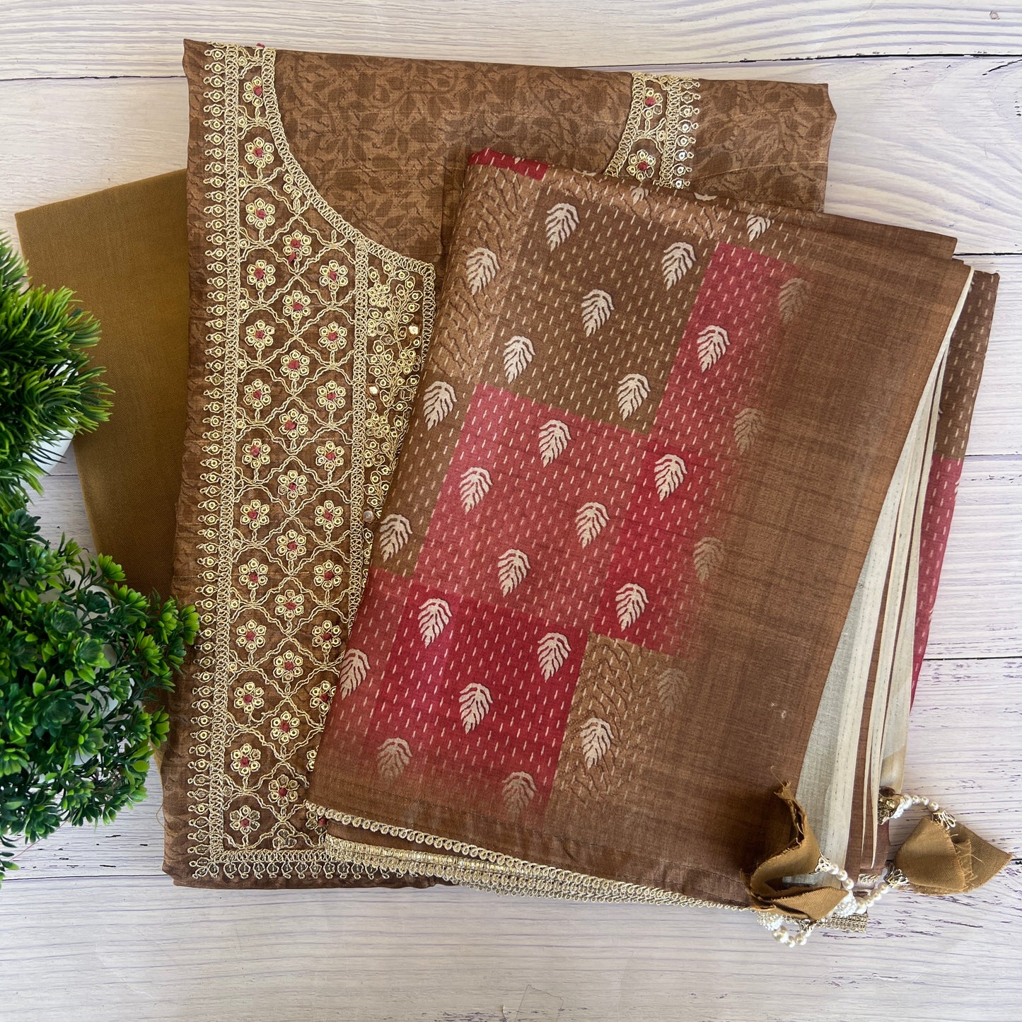 SEMI GICCHA (PH2165)