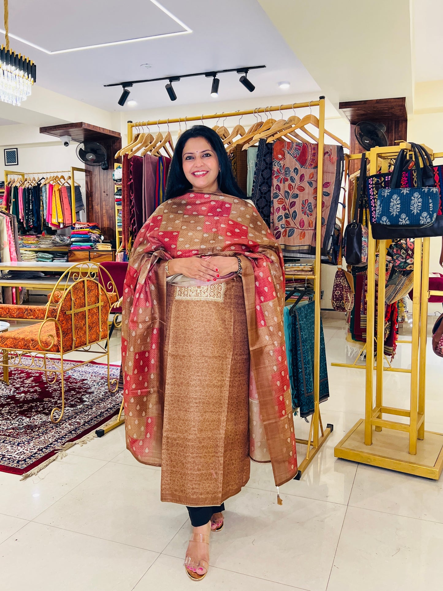 SEMI GICCHA (PH2165)