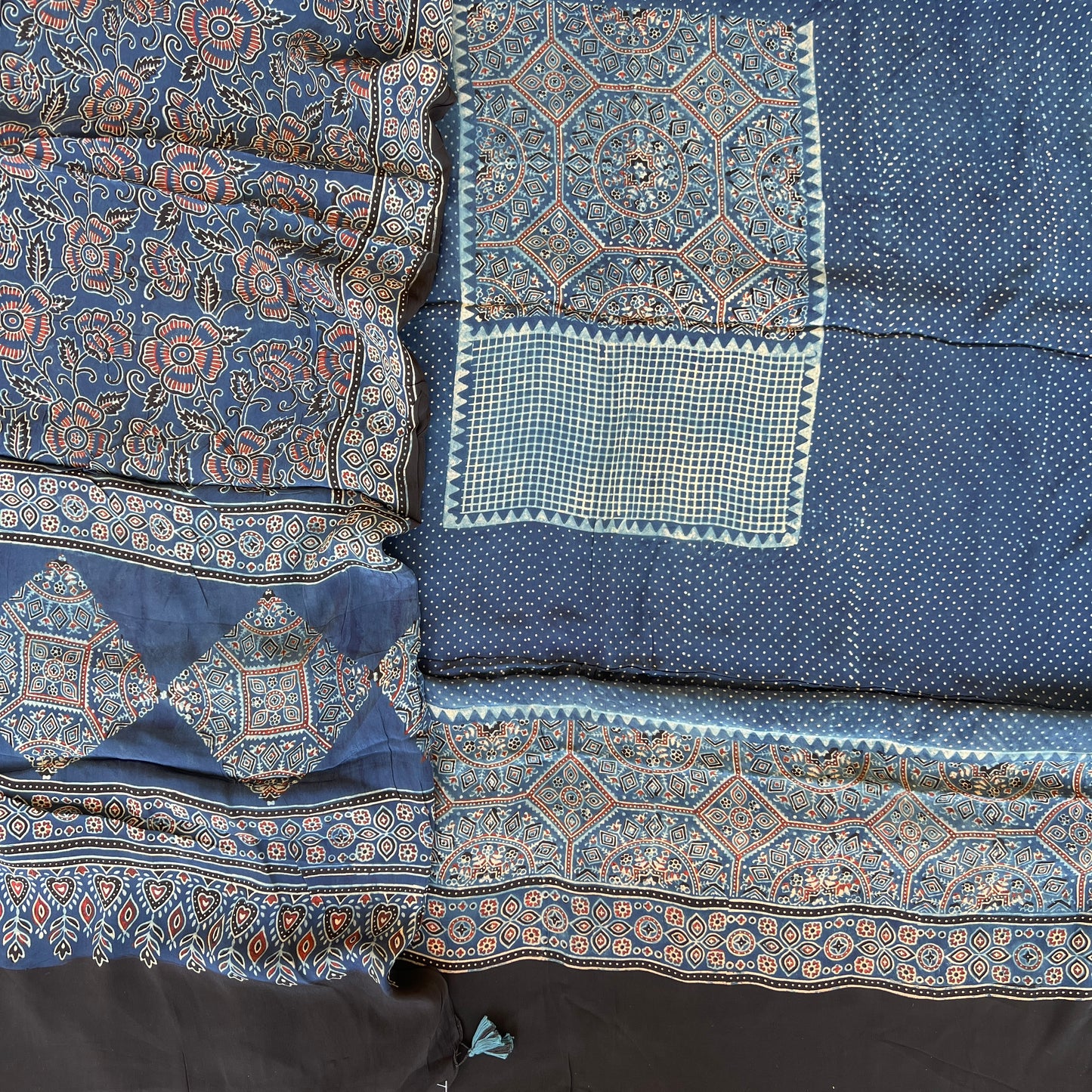 AJRAKH GEORGETTE SUIT (PH2197)