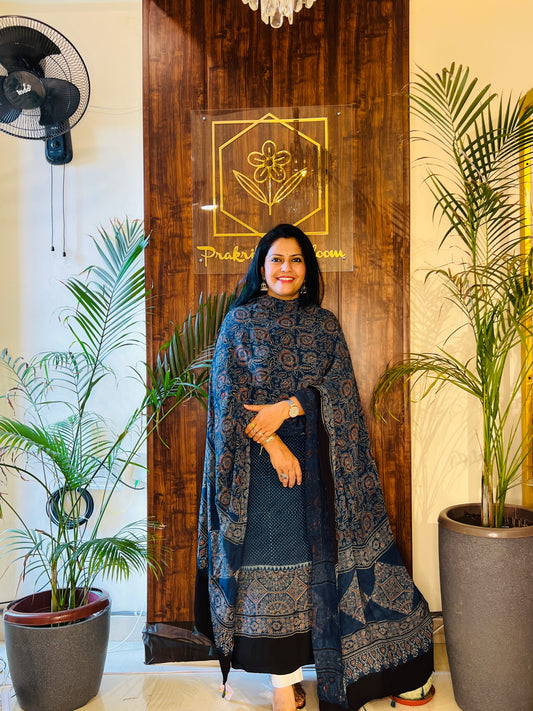 AJRAKH GEORGETTE SUIT (PH2197)