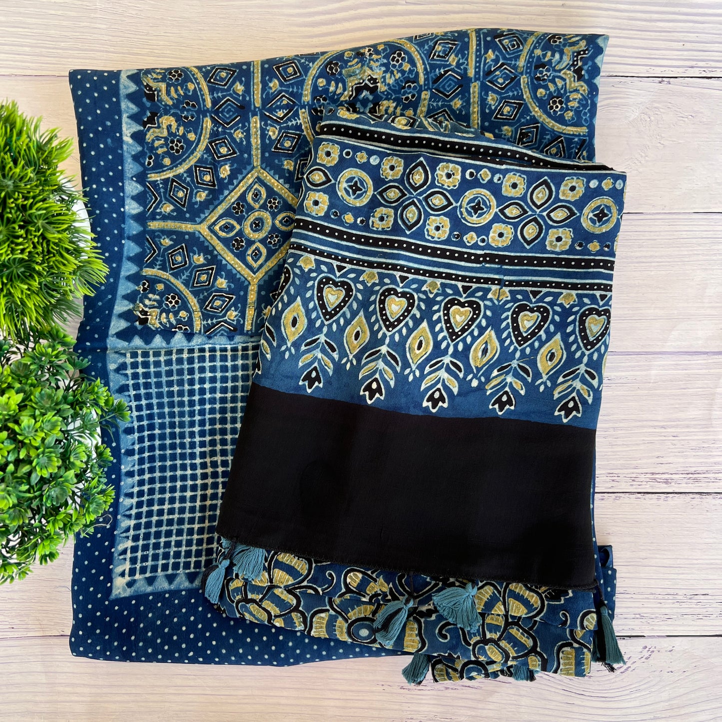 AJRAKH GEORGETTE SUIT (PH2198)