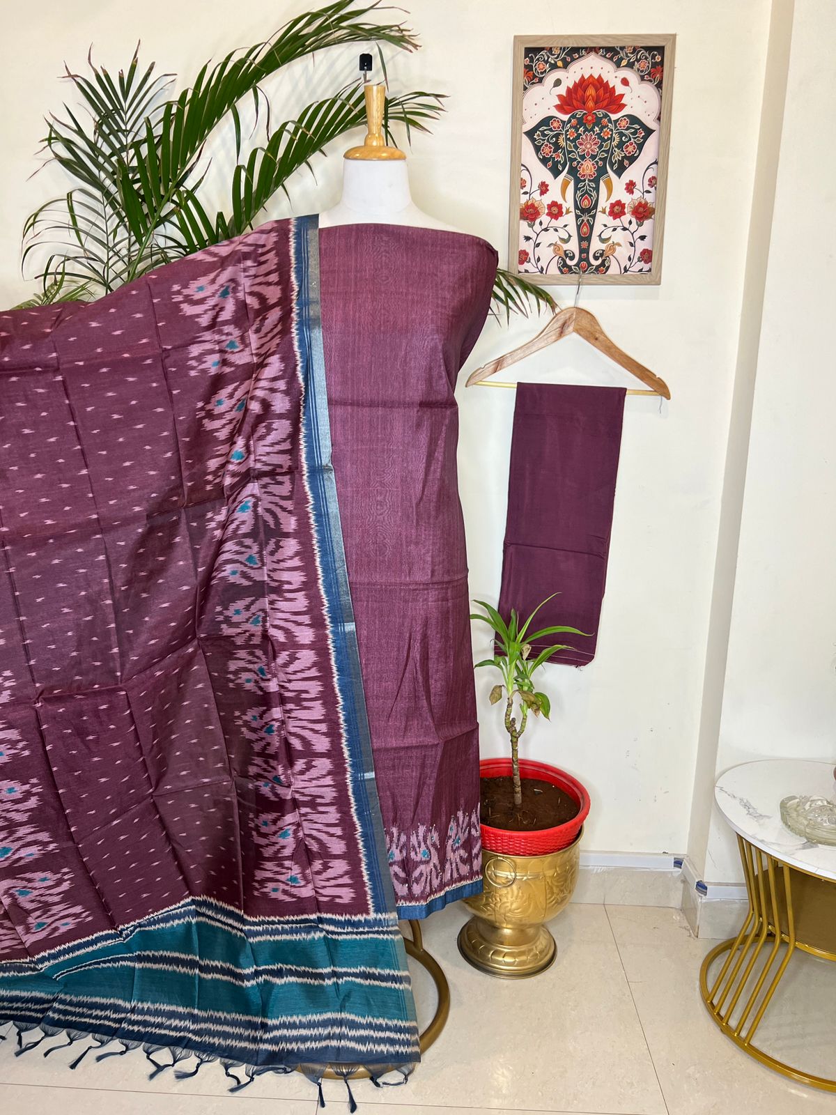 SEMI TUSSER THREE PIECE SET