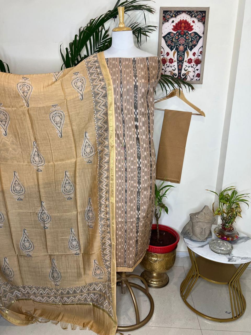 NUAPATNA HANDLOOM IKAT SUIT
