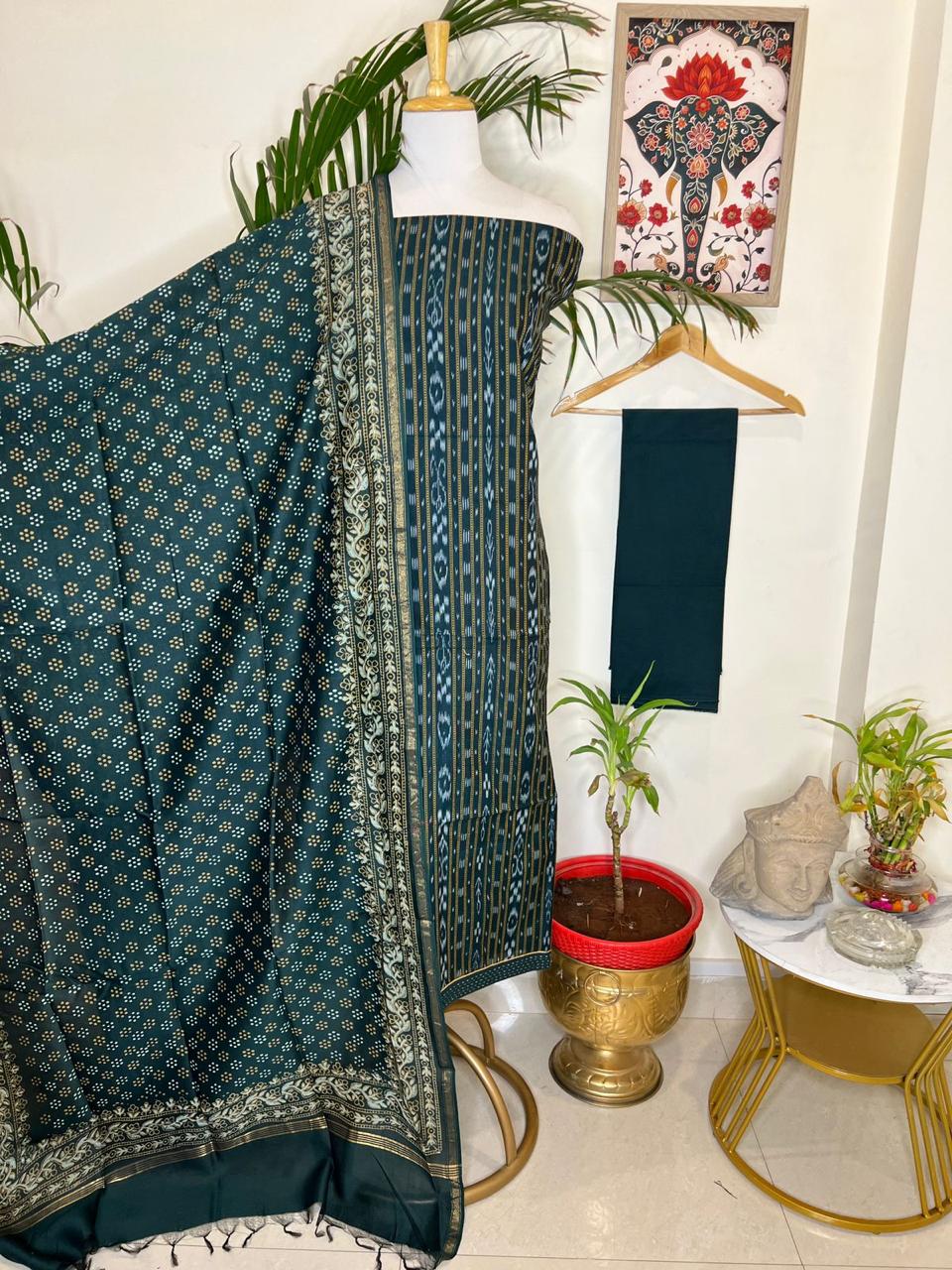 NUAPATNA HANDLOOM IKAT SUIT