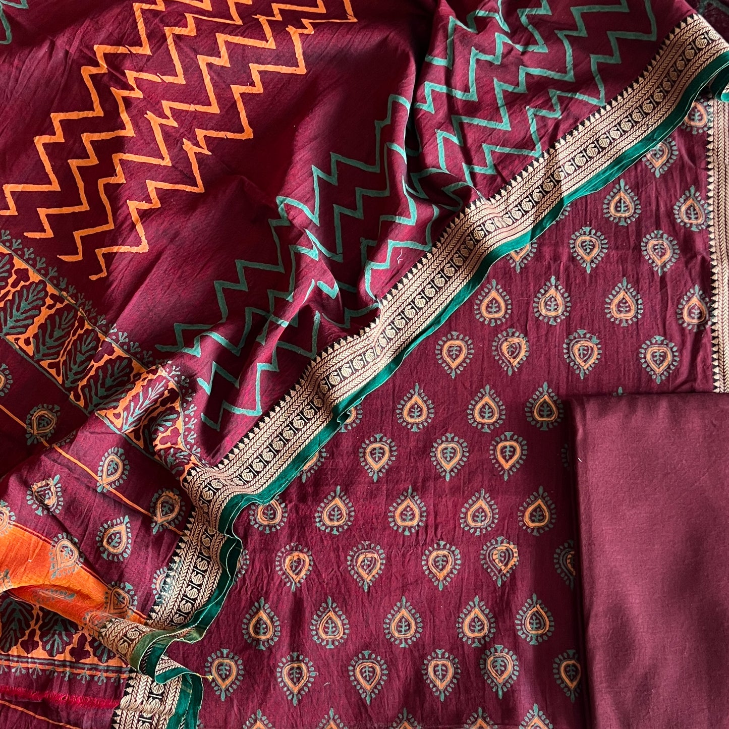 HANDLOOM SUIT (PH4591)