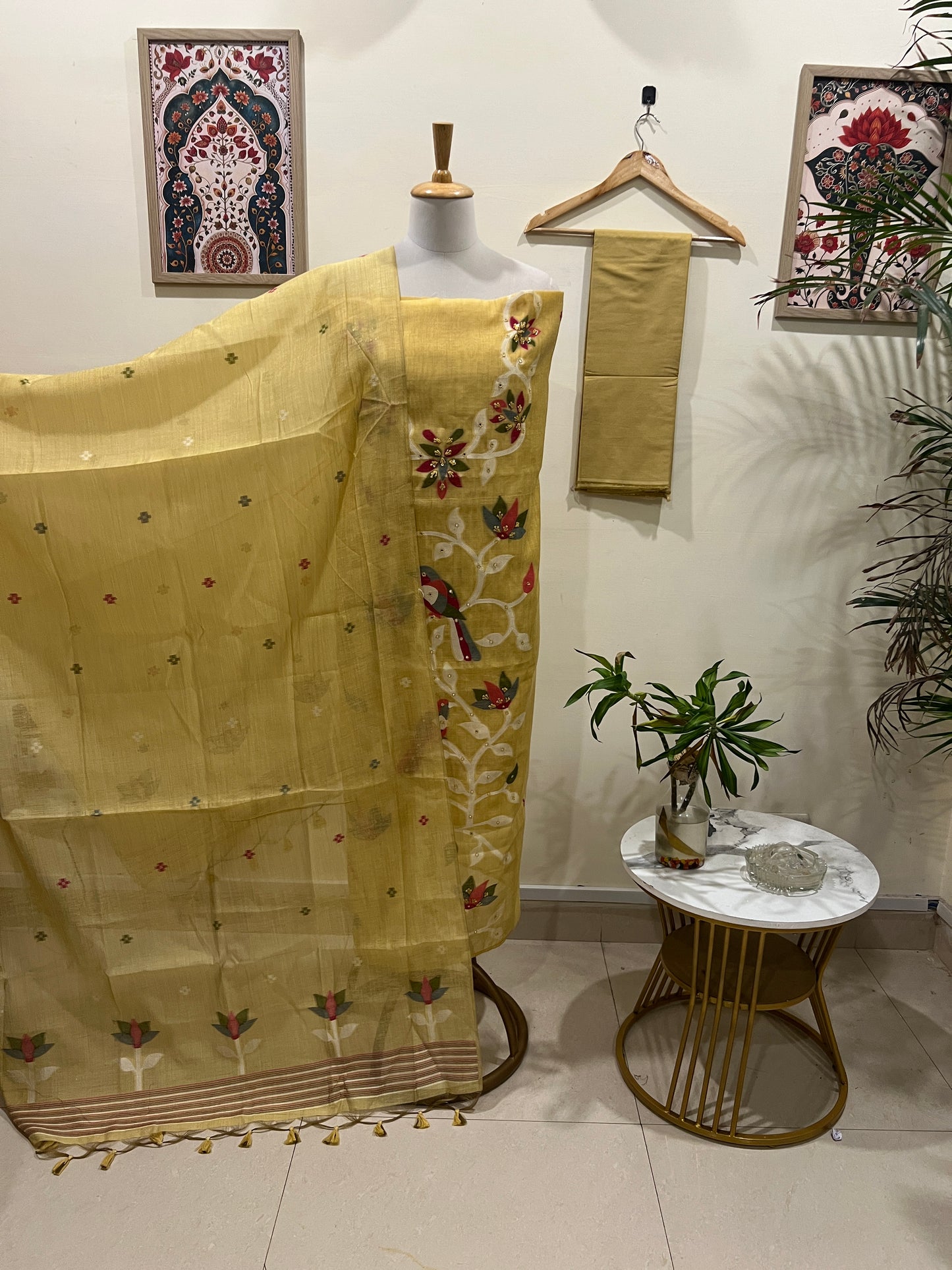 JAMDANI SUIT (PH4592)