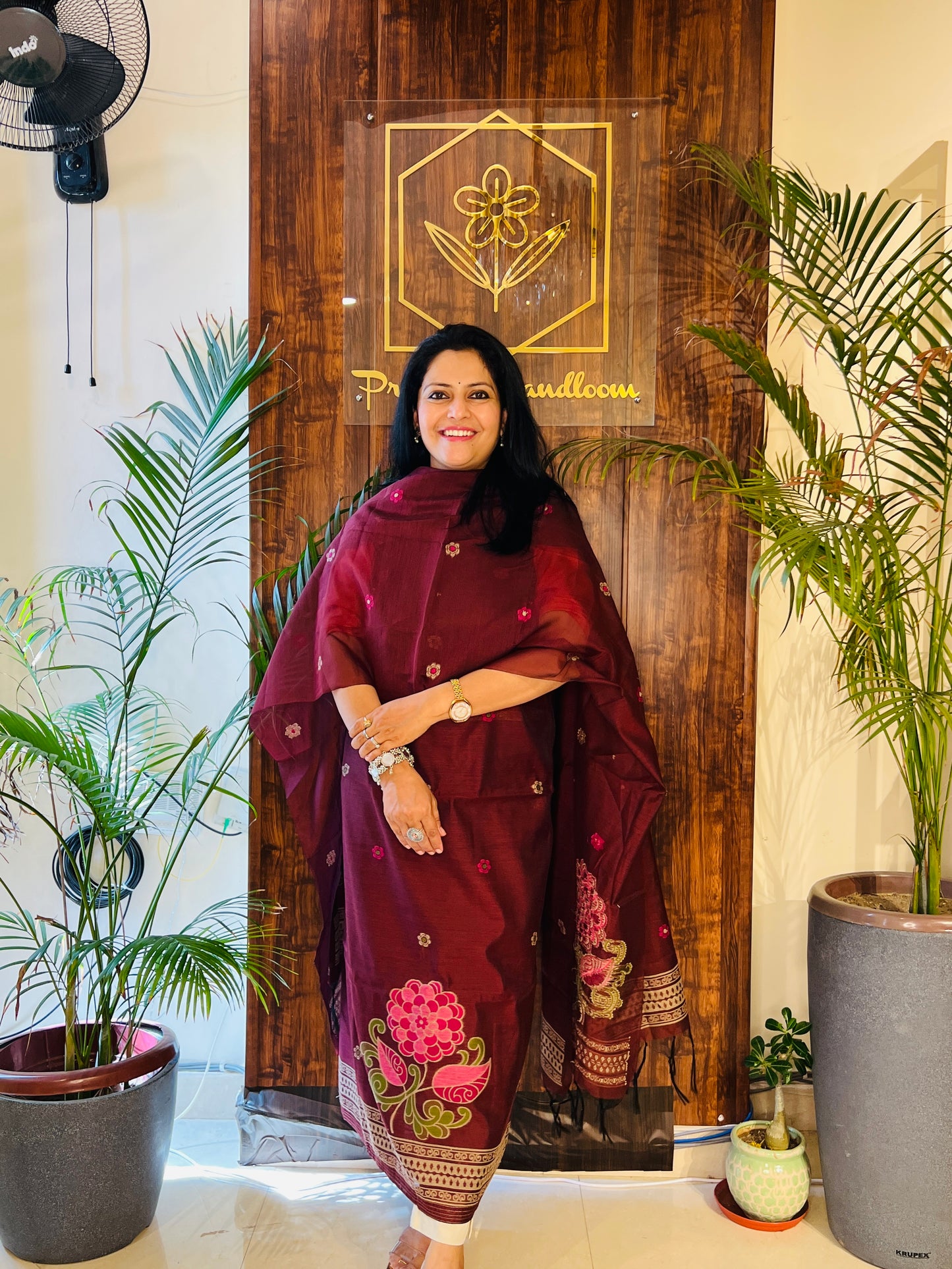 JAMDANI SUIT (PH4641)